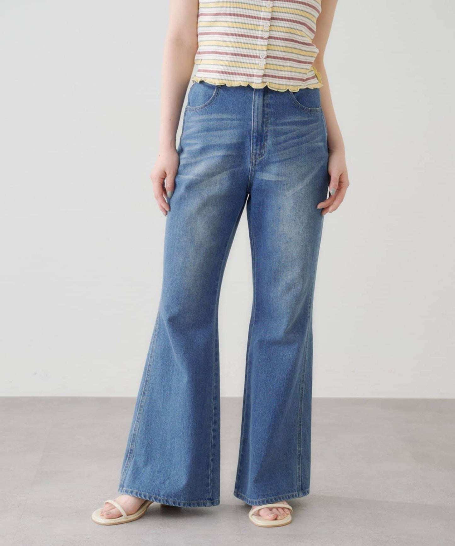 Kastane flared denim pants - Image 14