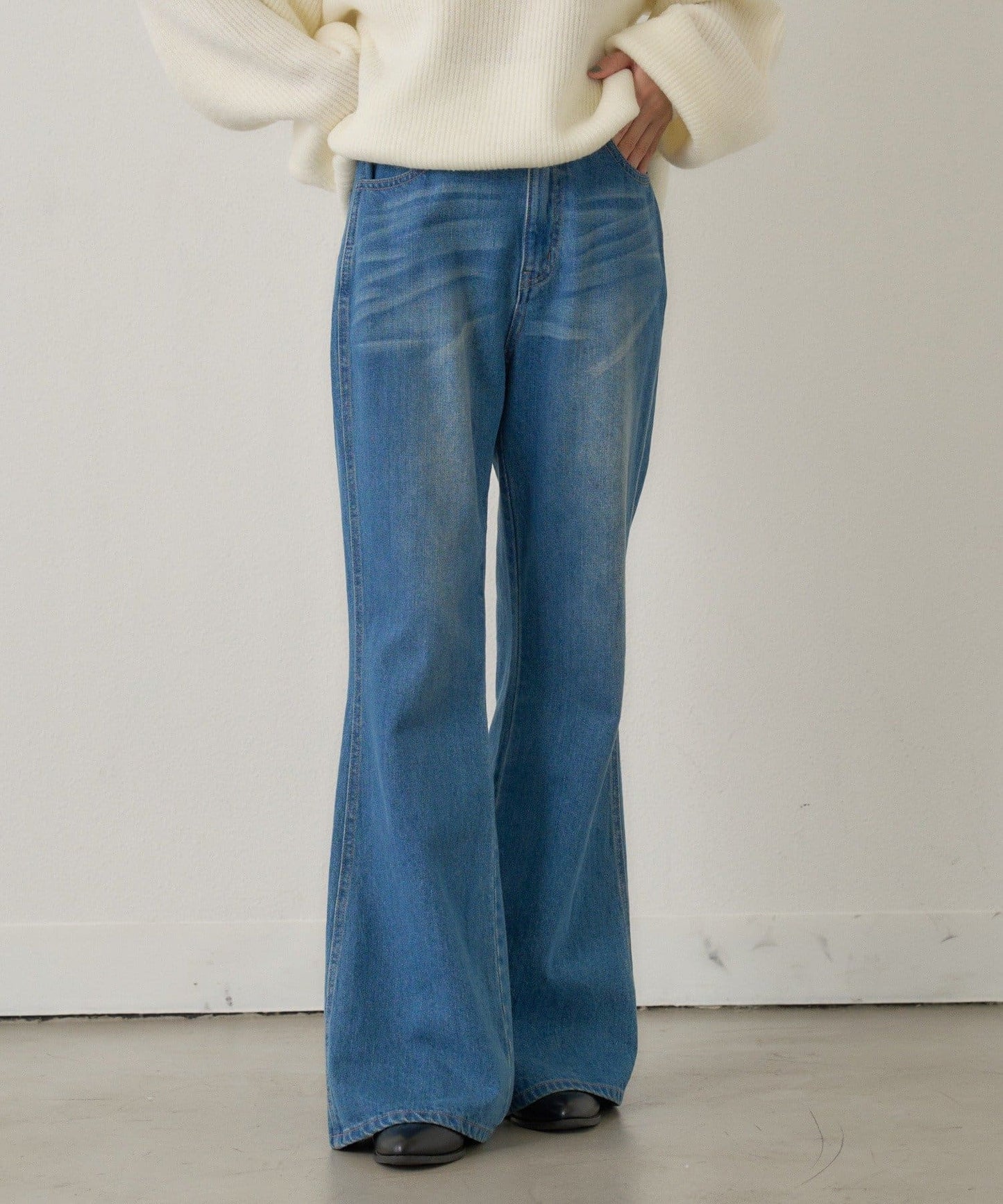 Kastane flared denim pants - Image 5