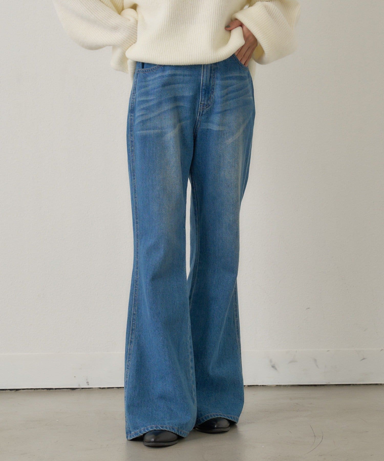 Kastane flared denim pants - Image 5