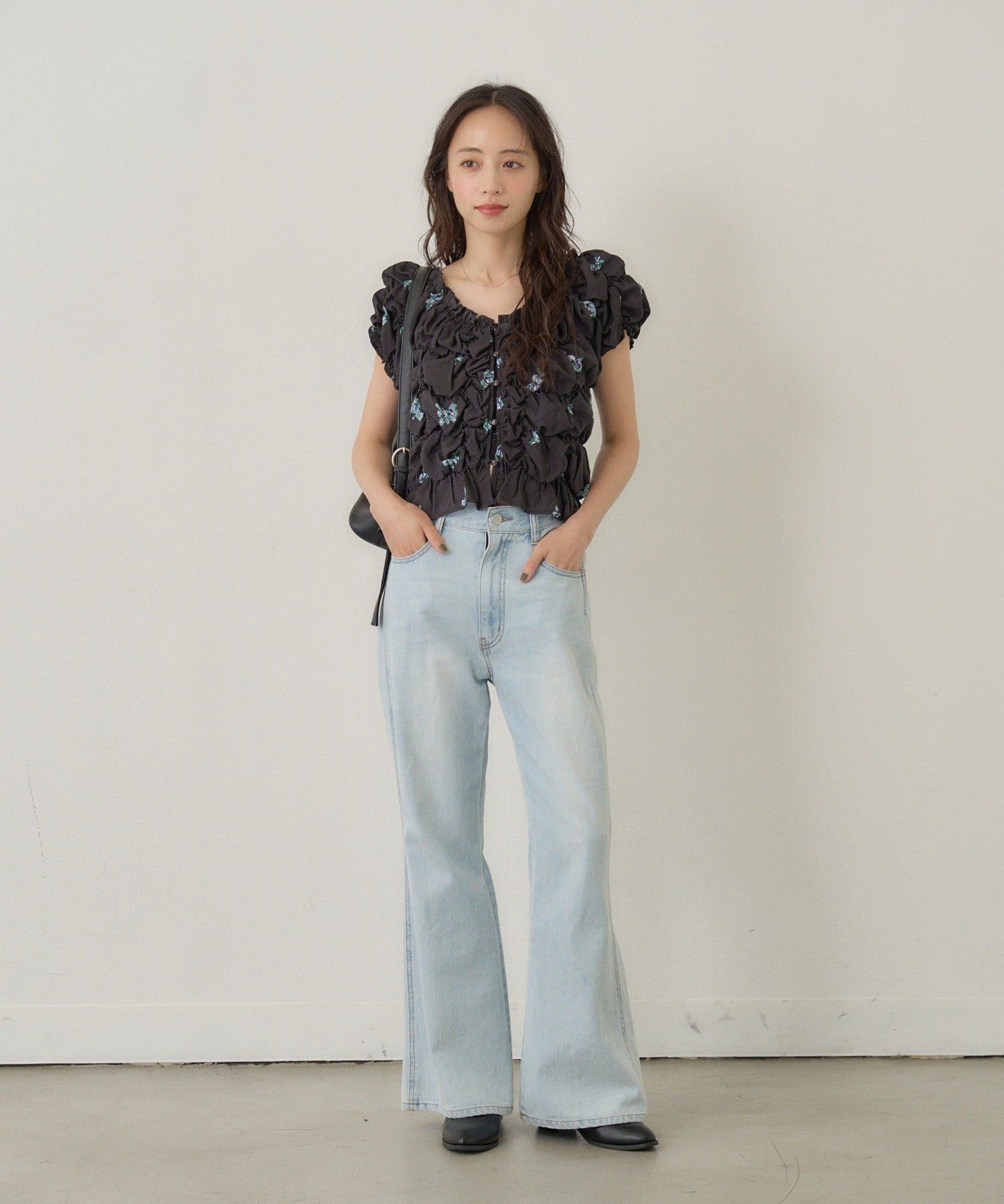 Kastane flared denim pants - Image 39