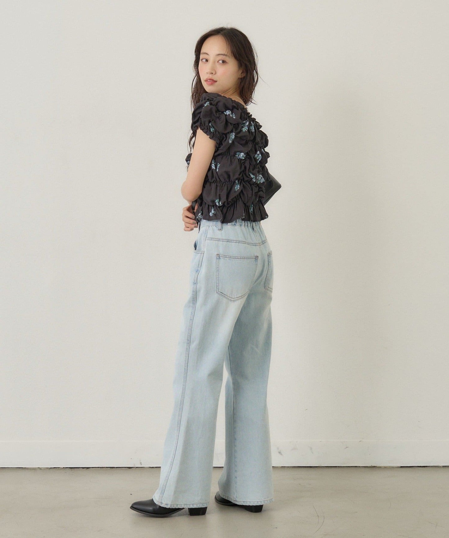 Kastane flared denim pants - Image 40