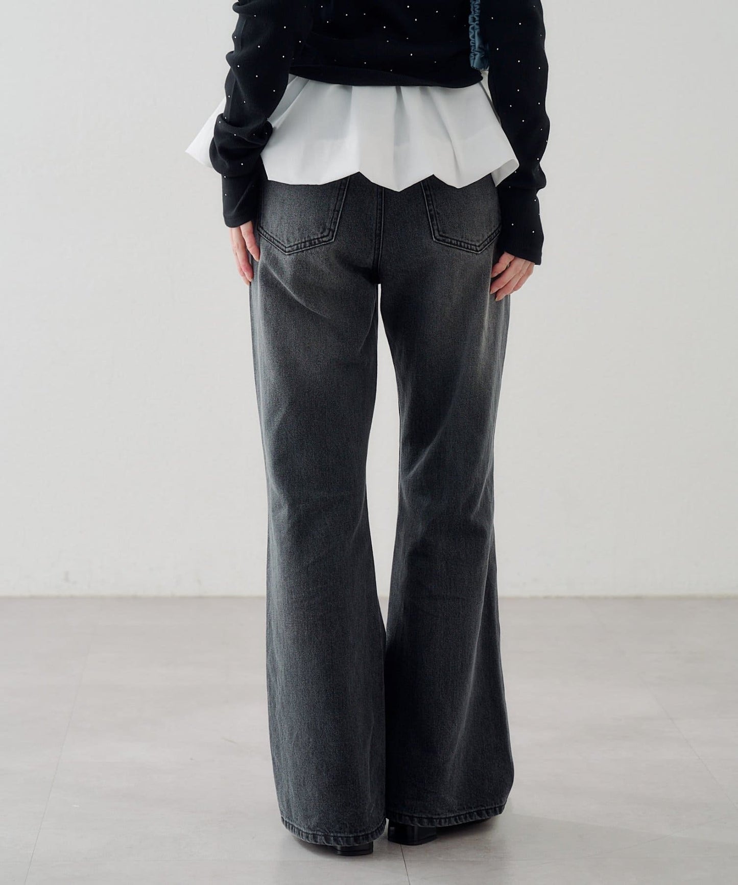 Kastane flared denim pants - Image 79