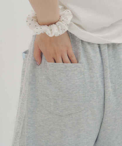 umm. By Discoat Lace邊繫帶運動褲 - Image 14