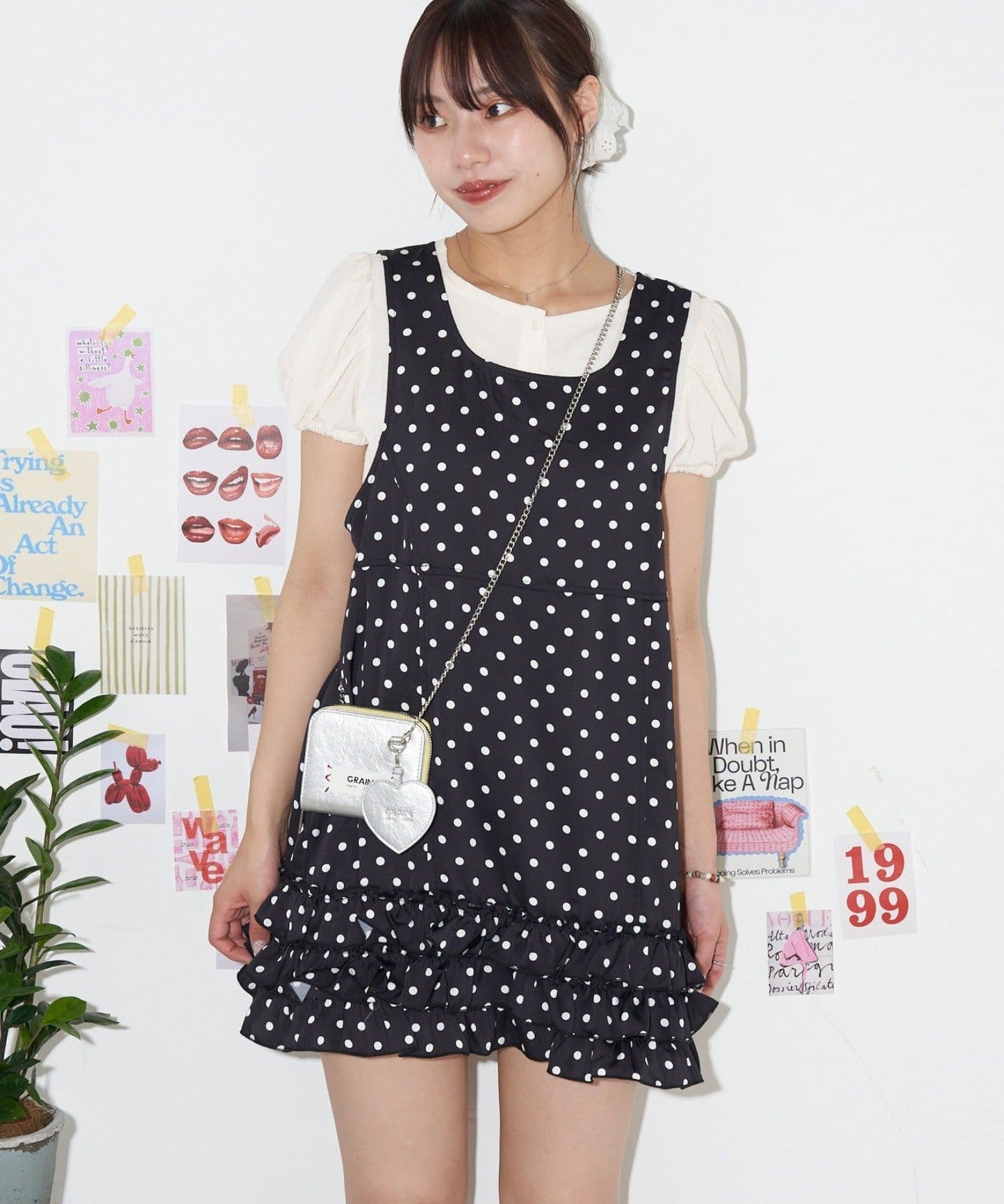 neutral by ciaopanic 荷葉邊波點 mini ops - Image 1