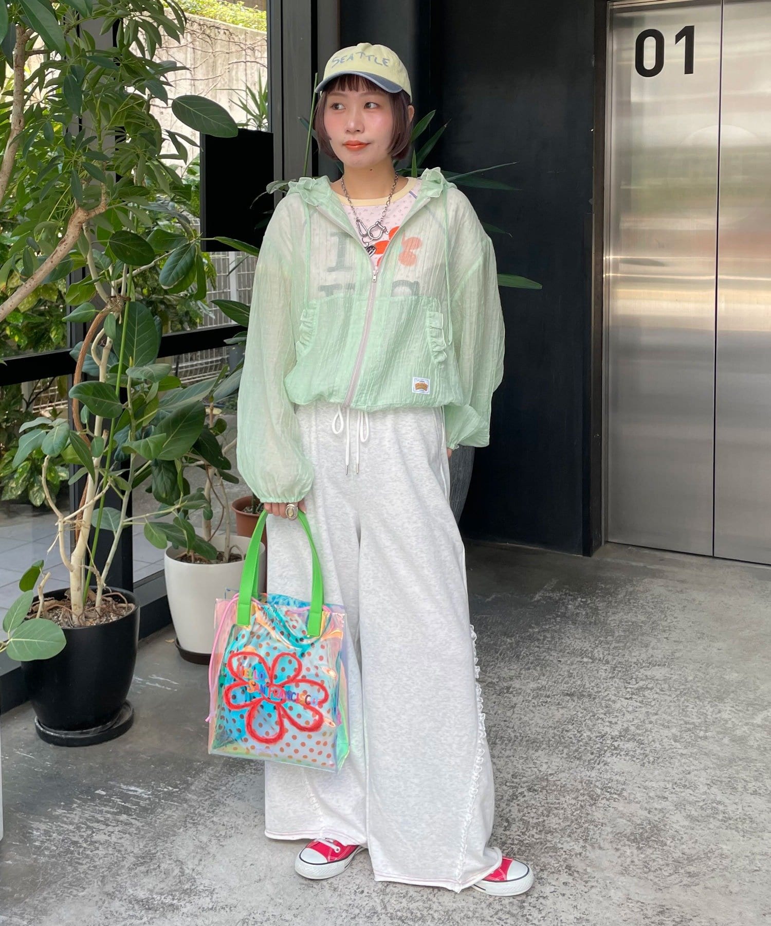 HELLO.SANFRANCISCO 波點荷葉邊薄紗外套 - Image 17