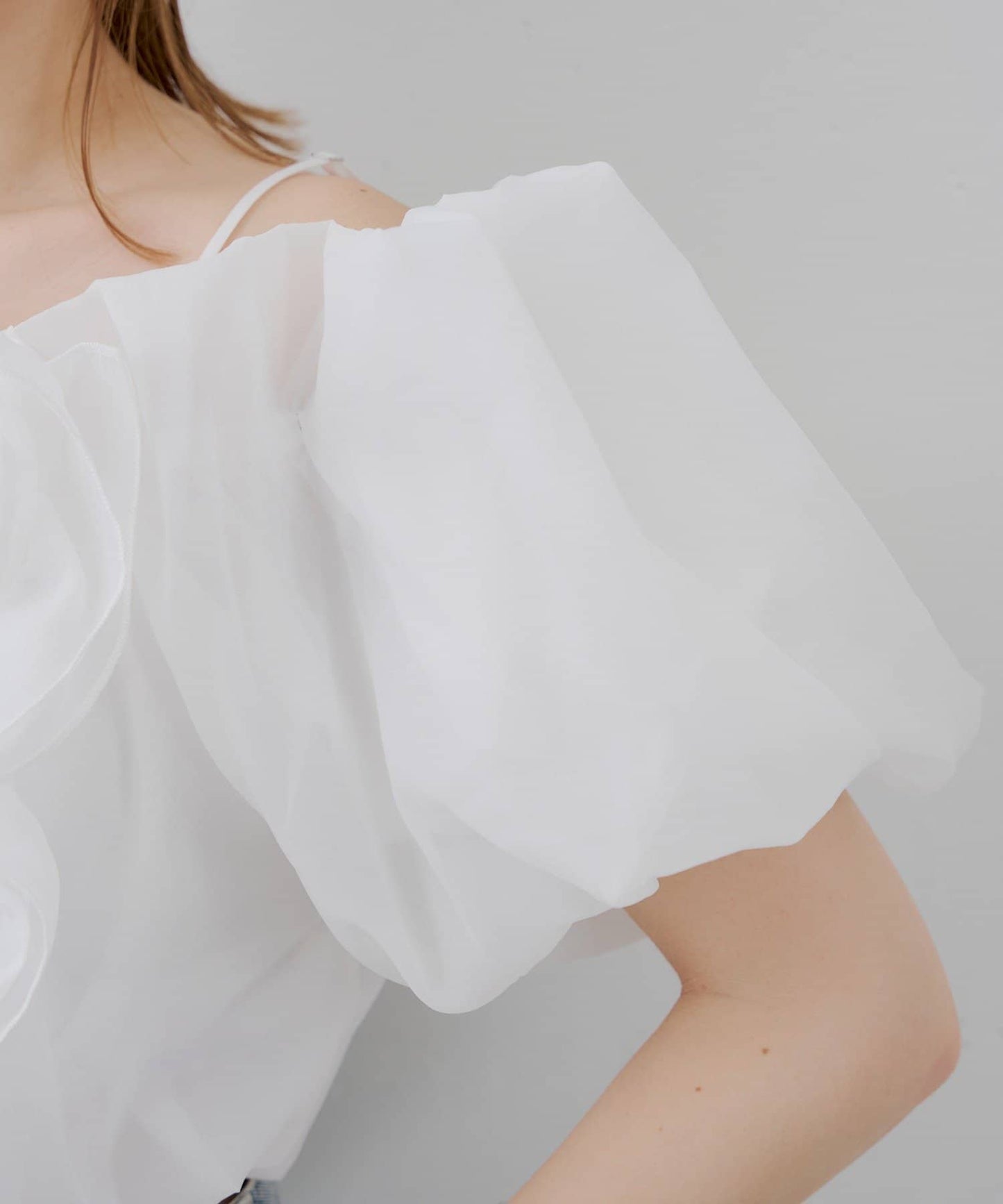 [Set Fair Item #5] CHICO 荷葉邊露肩balloon blouse - Image 28