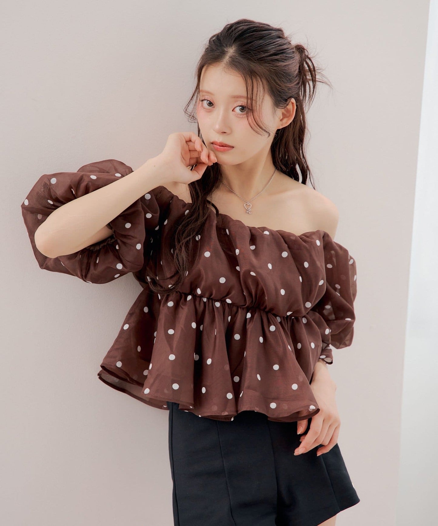 [Set Fair Item #6] CHICO 露肩泡泡袖Top - Image 13