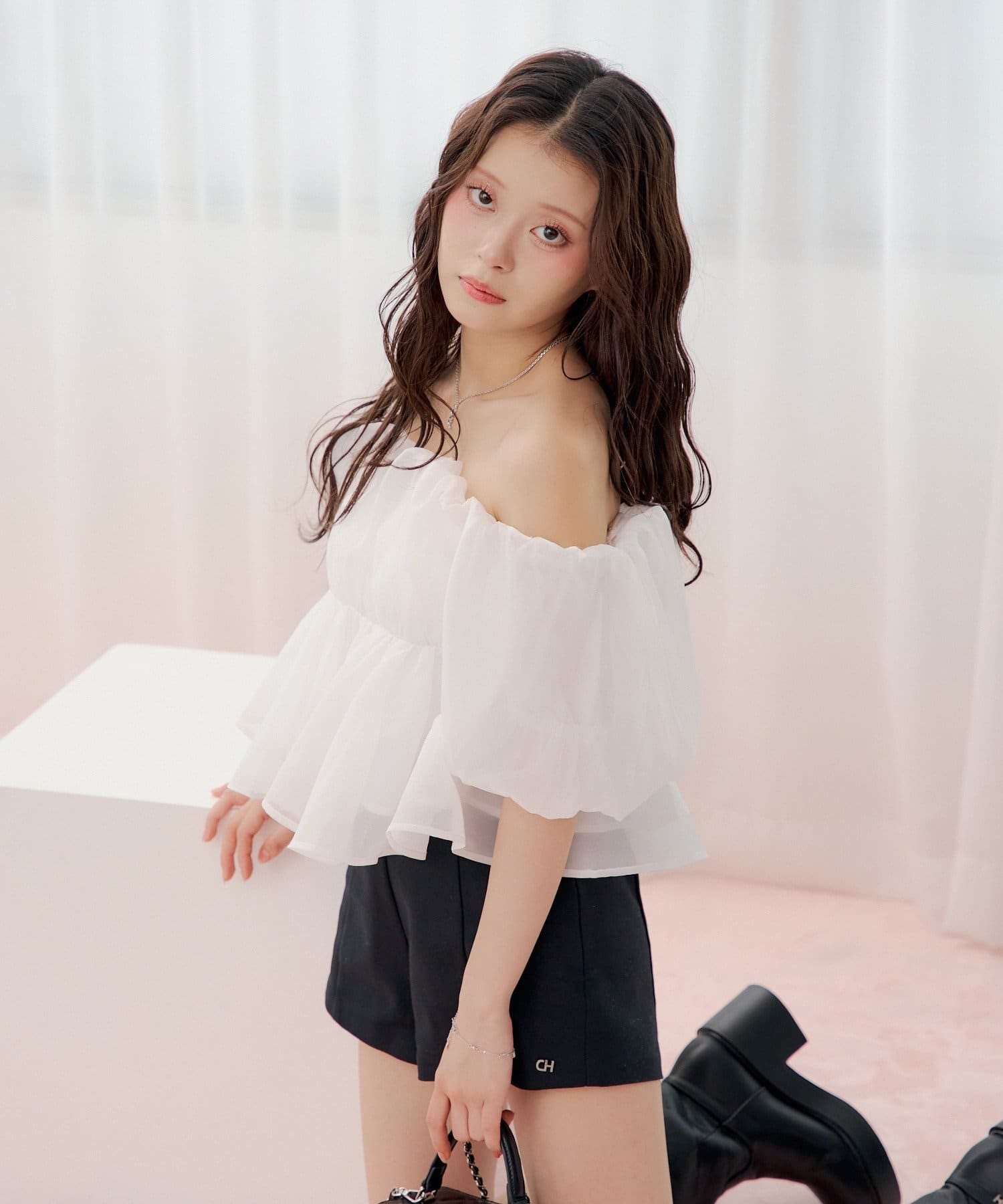 [Set Fair Item #6] CHICO 露肩泡泡袖Top - Image 10
