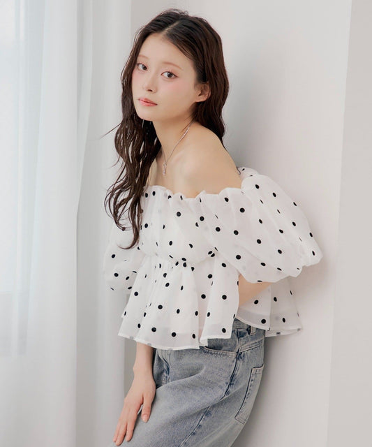 [Set Fair Item #6] CHICO 露肩泡泡袖Top - Image 2