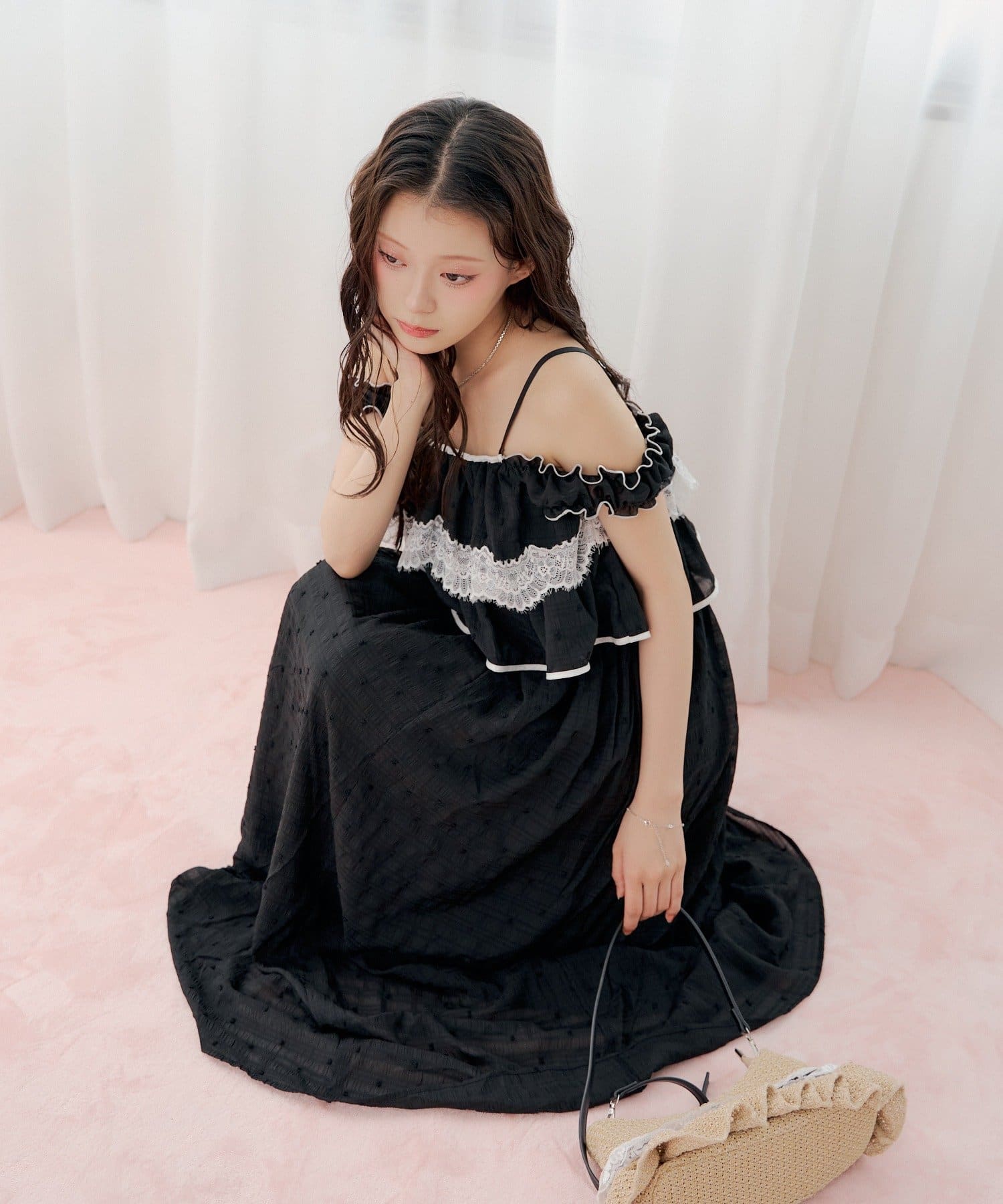 [Set Fair Item #9] CHICO Lace airy dress - Image 8
