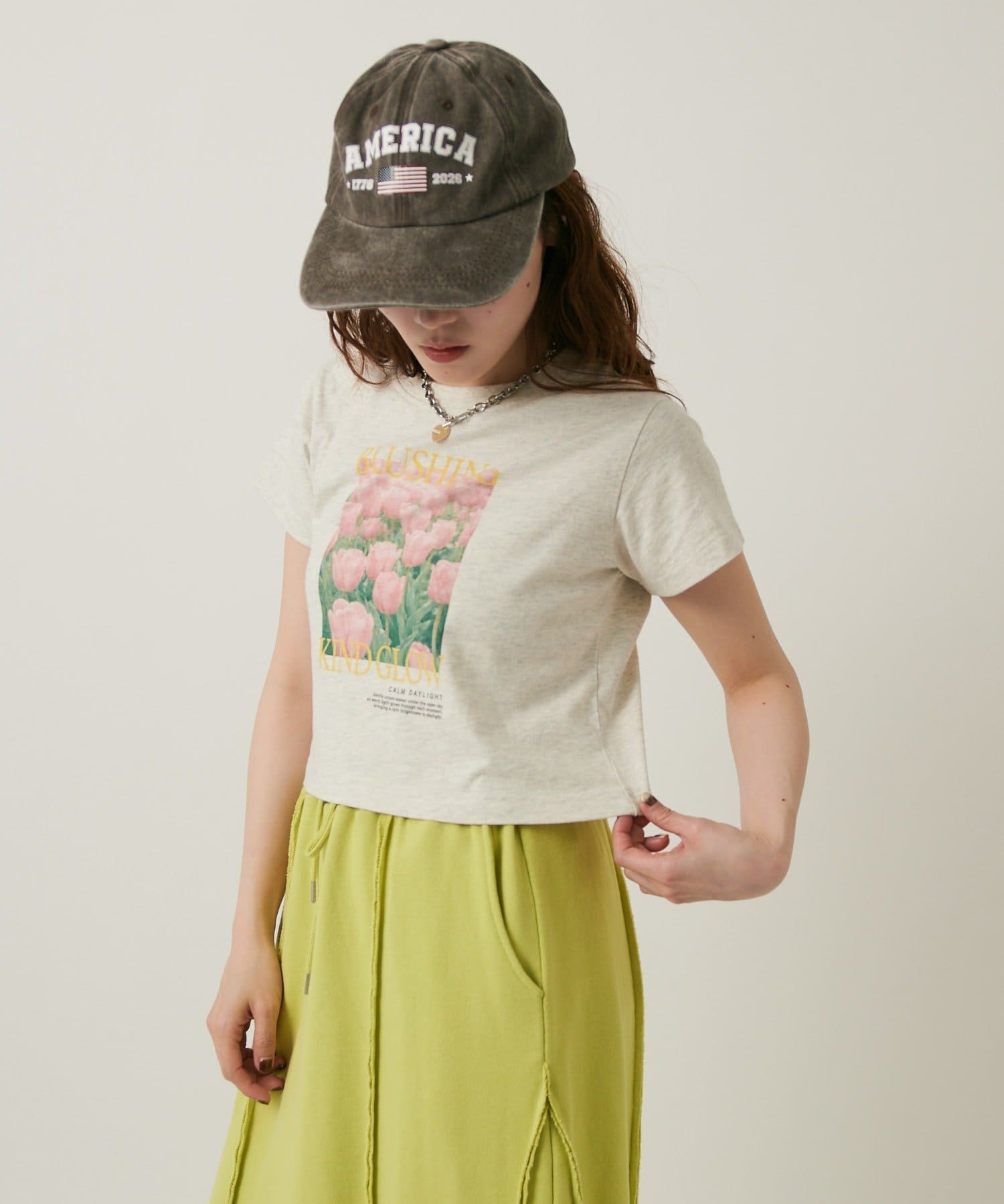 w closet floral TEE - Image 17