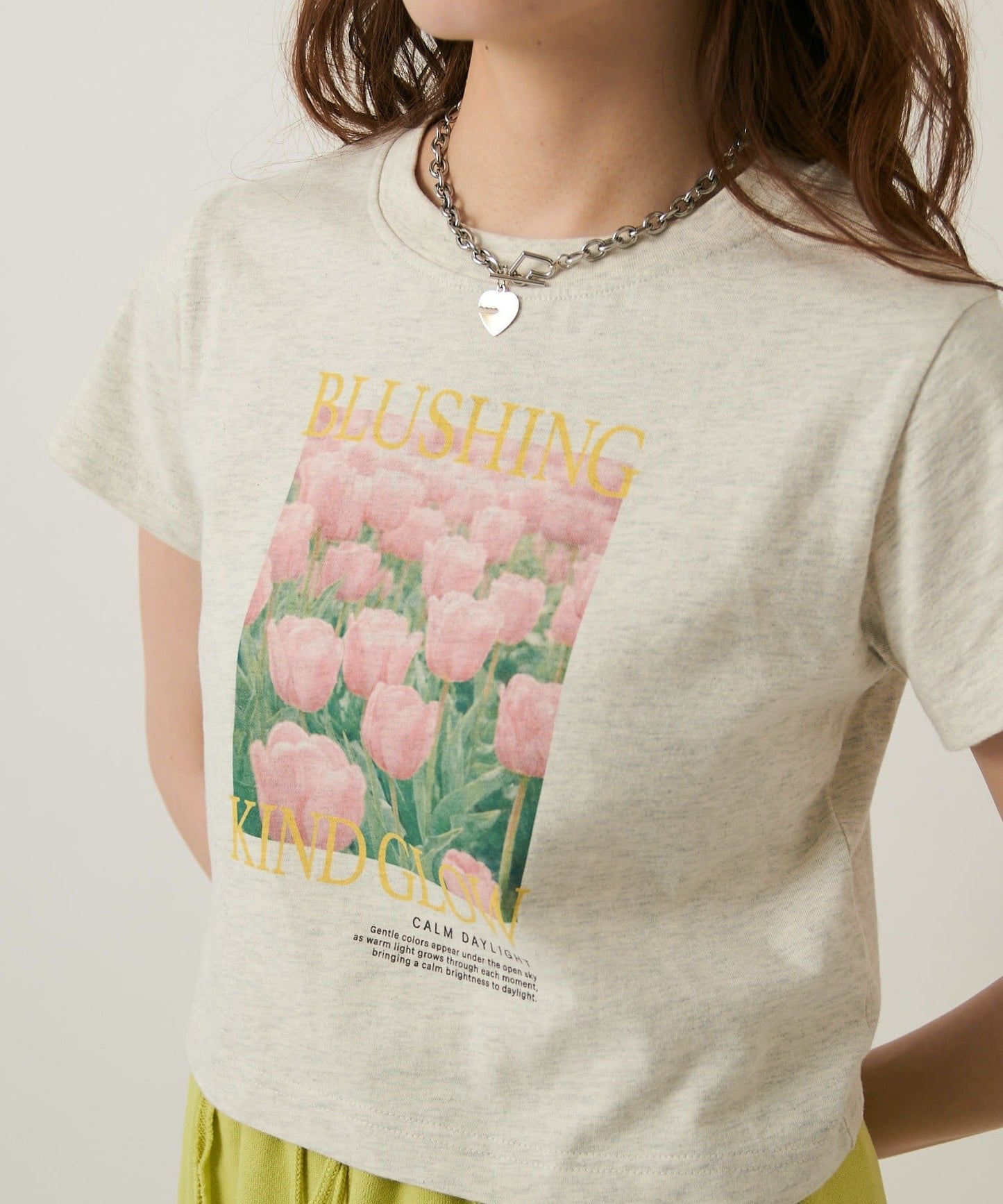 w closet floral TEE - Image 18