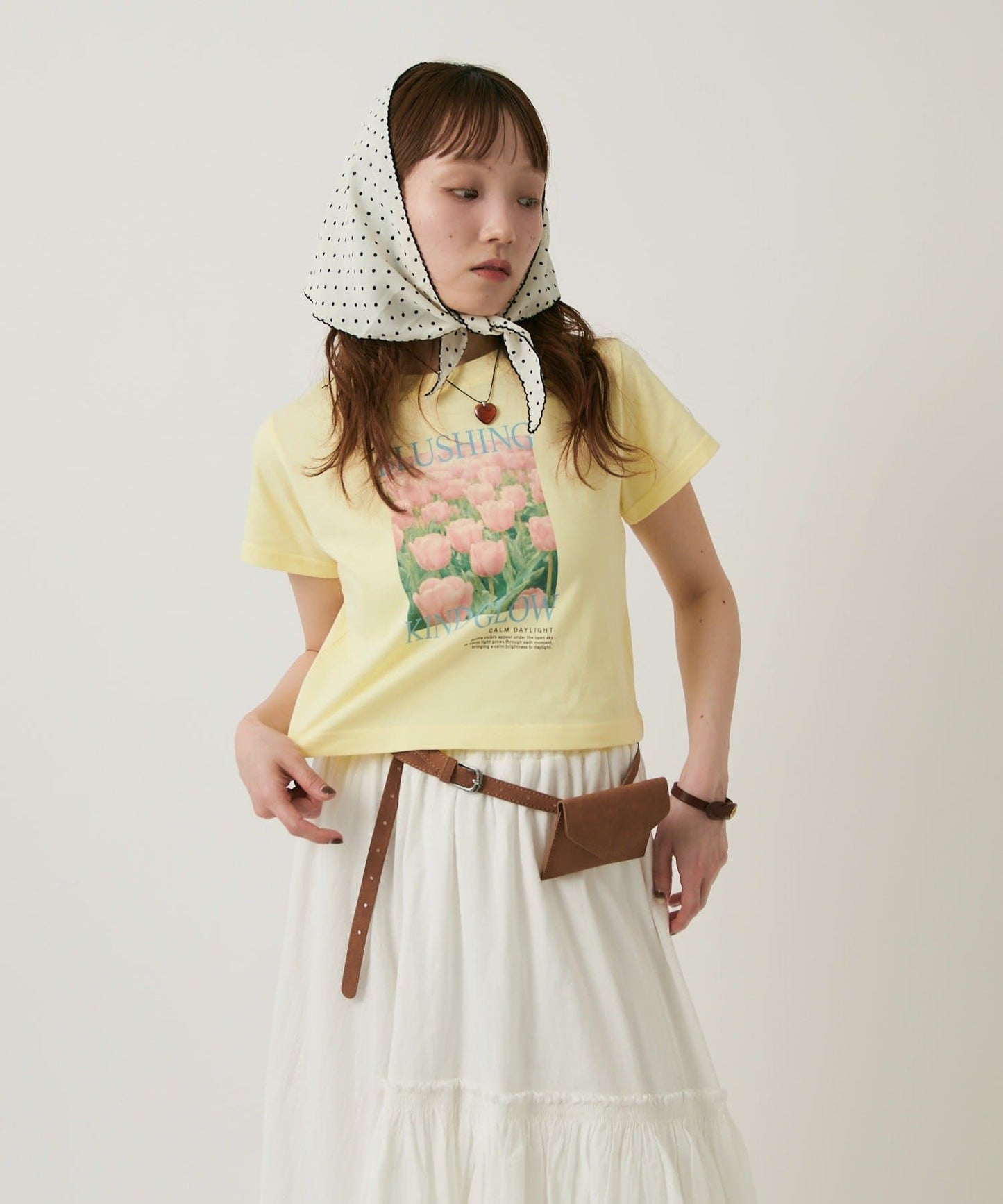 w closet floral TEE - Image 3