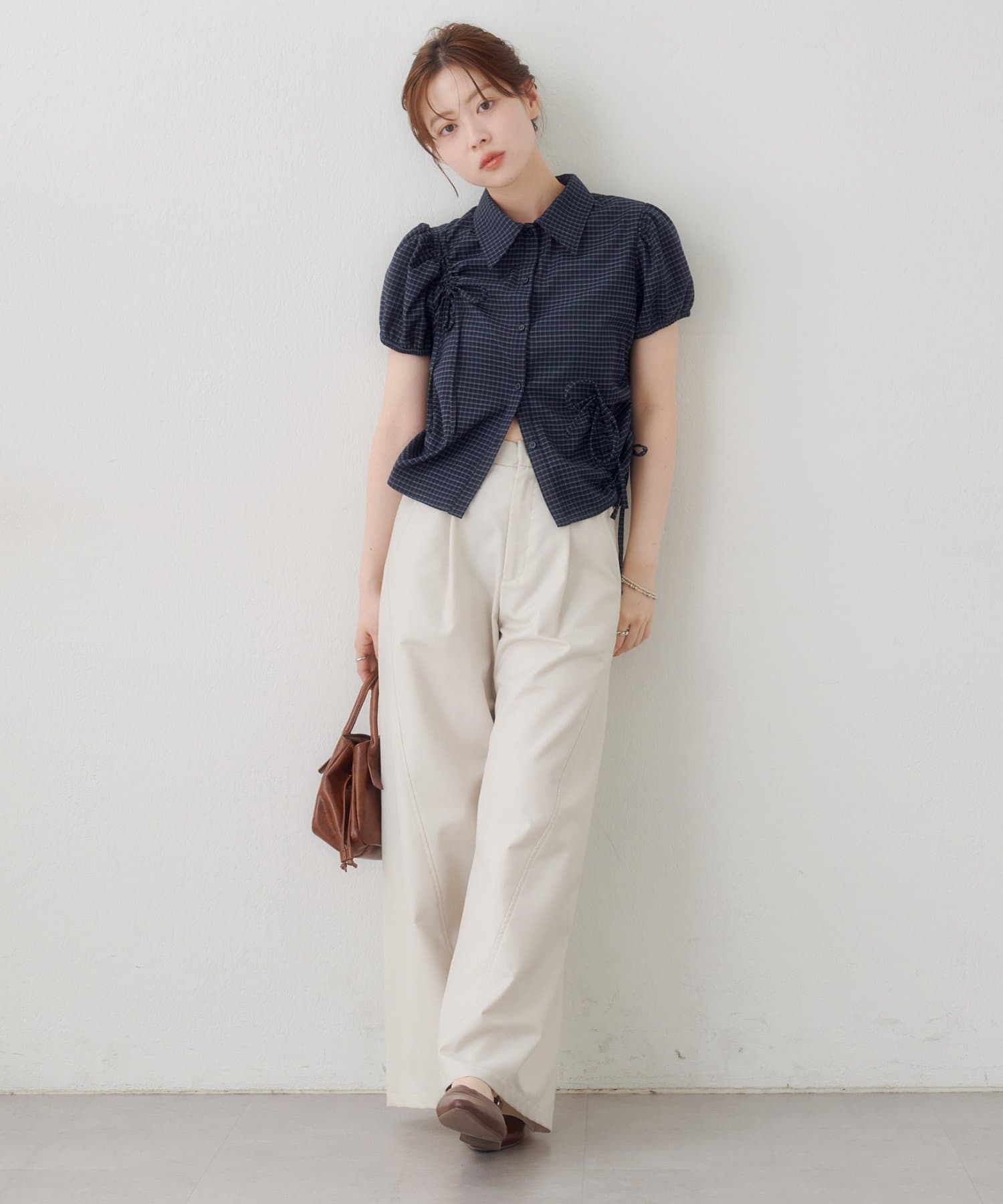 Kastane puff rubbon shirt - Image 15