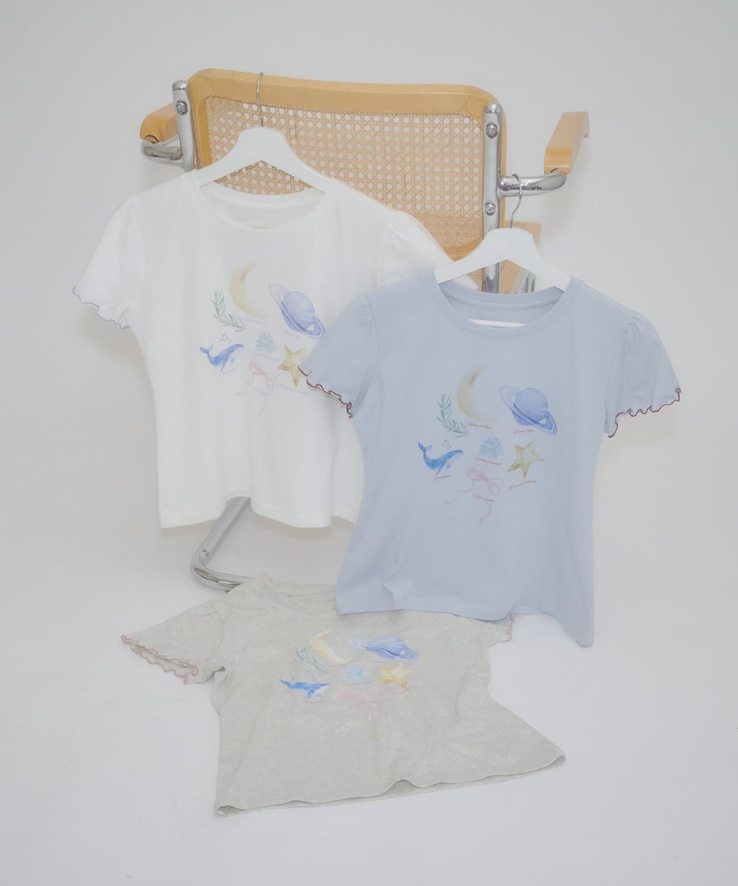 umm. By Discaot Ruffle 袖 Print Tee - Image 4