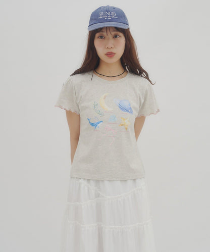 umm. By Discaot Ruffle 袖 Print Tee - Image 15