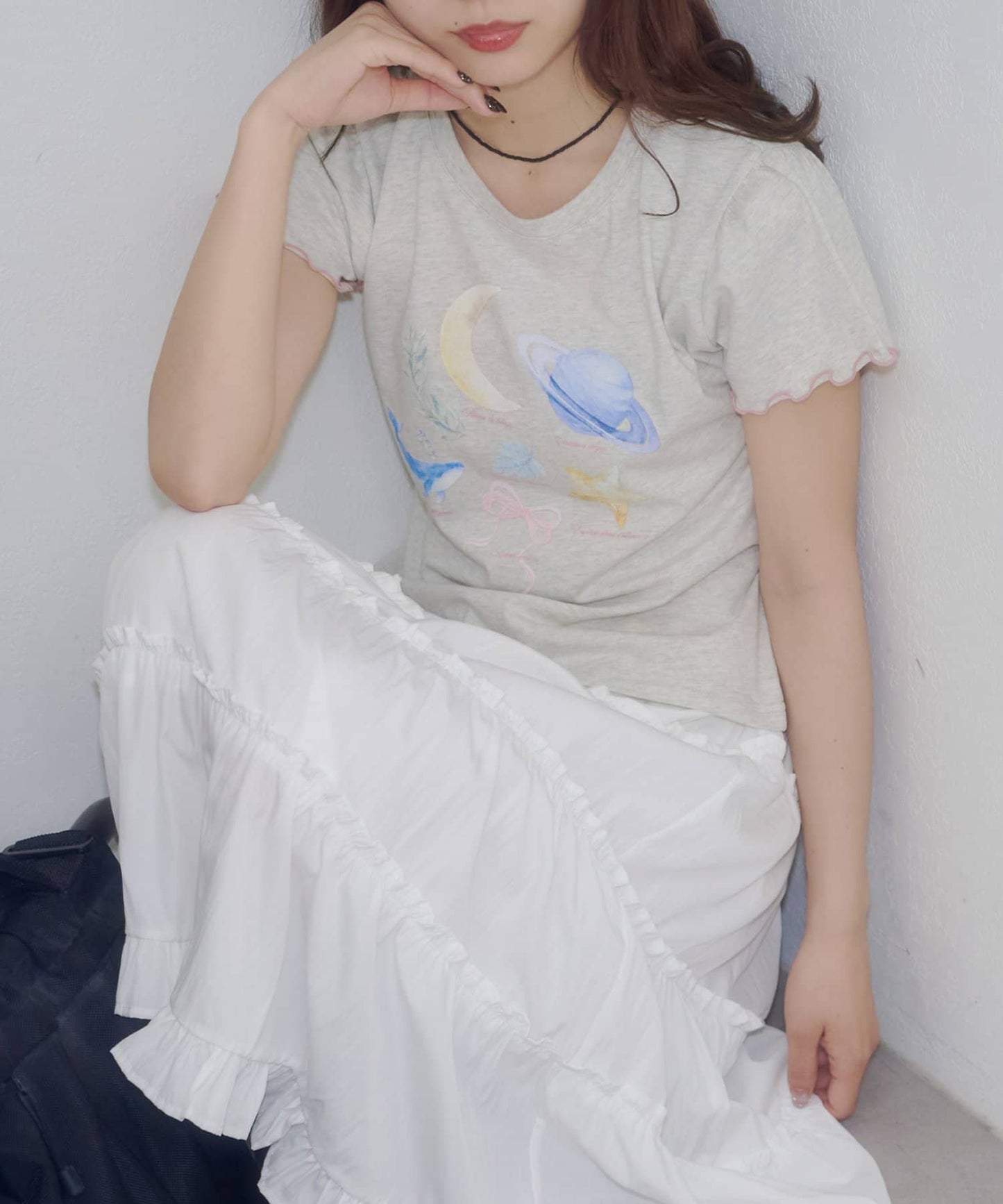 umm. By Discaot Ruffle 袖 Print Tee - Image 20