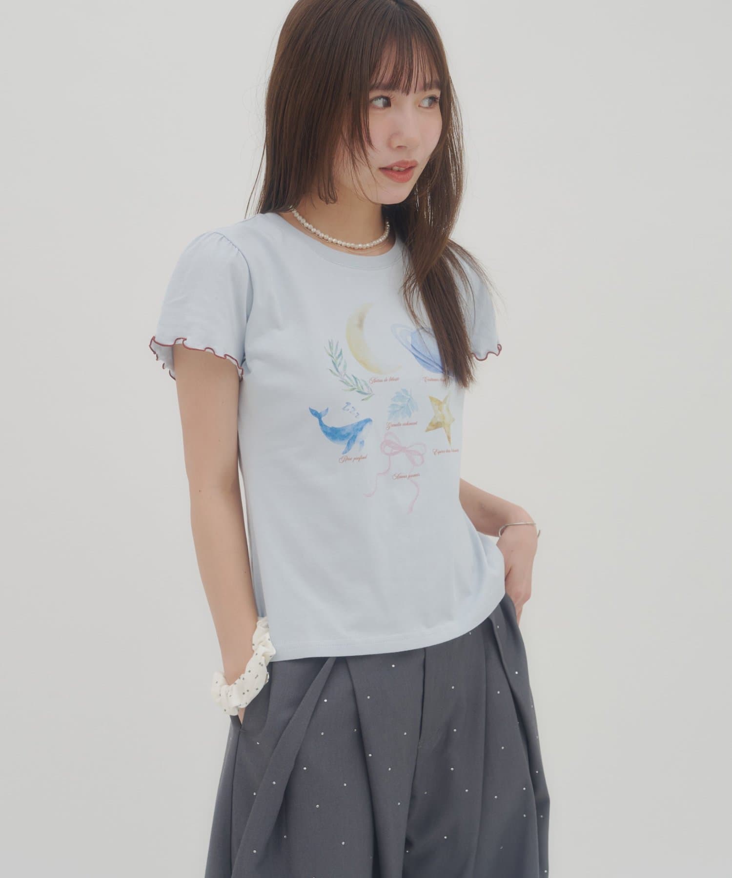 umm. By Discaot Ruffle 袖 Print Tee - Image 30