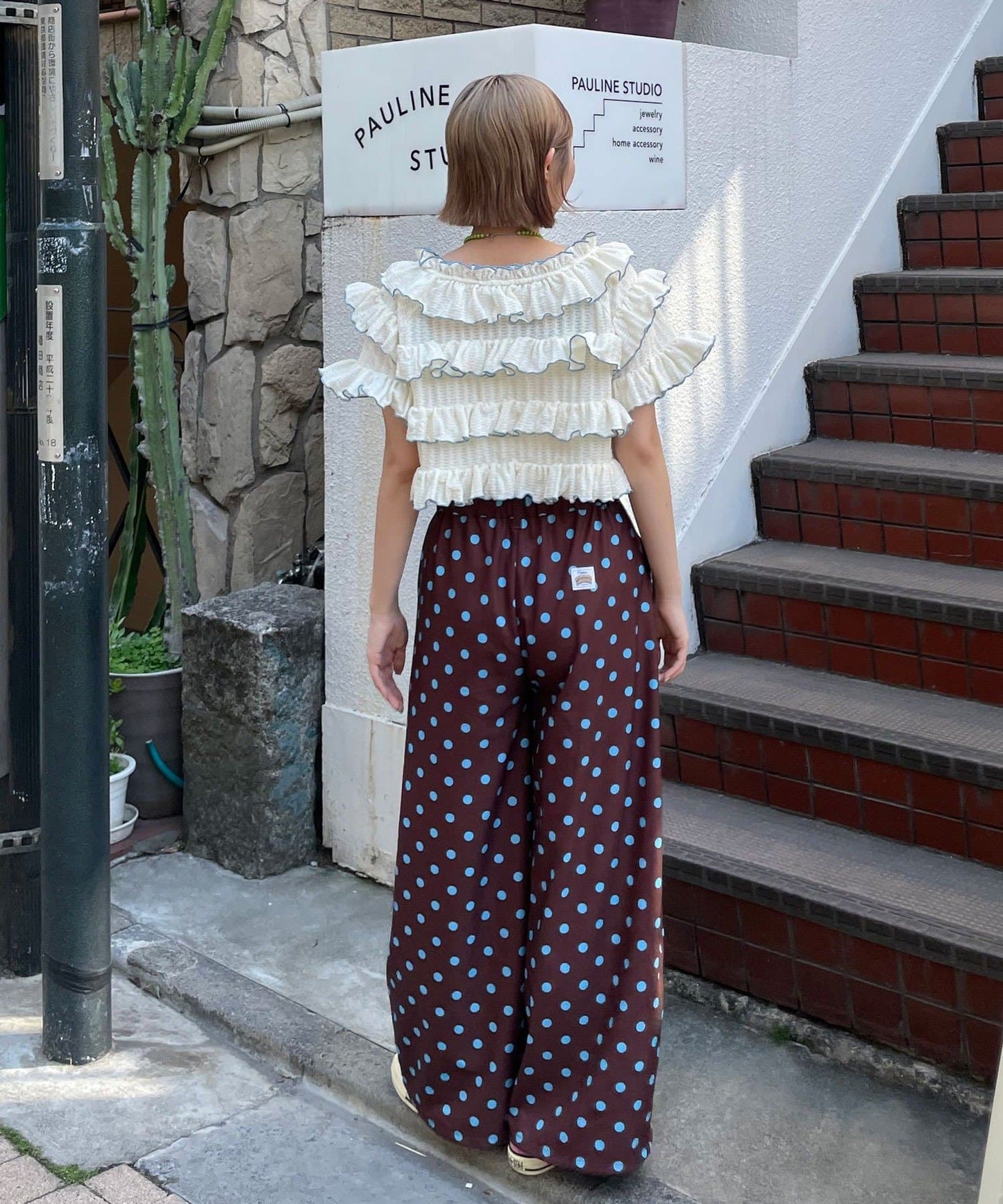 HELLO.SANFRANCISCO 2-Way Frill Mellow Top - Image 10