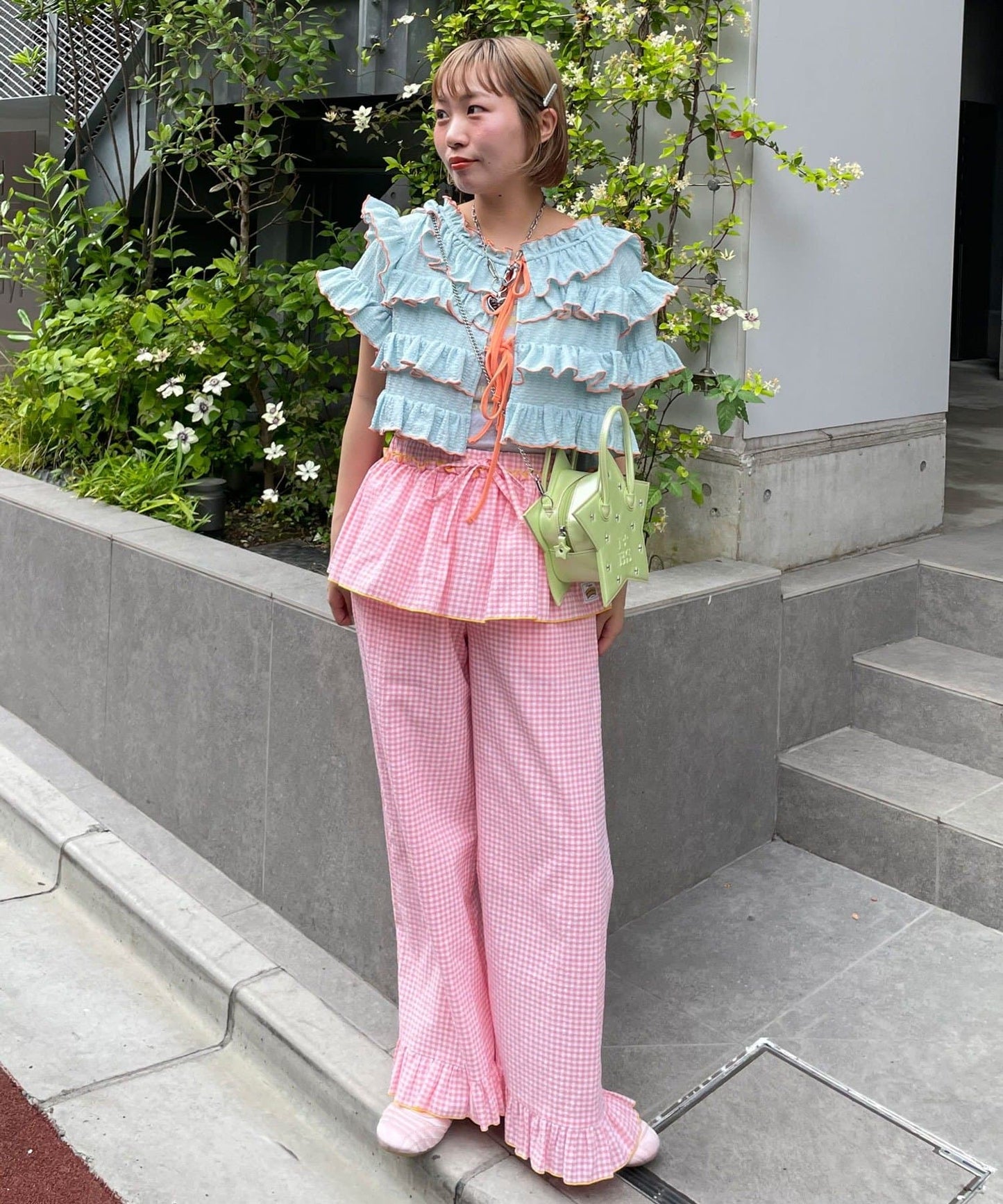 HELLO.SANFRANCISCO 2-Way Frill Mellow Top - Image 31