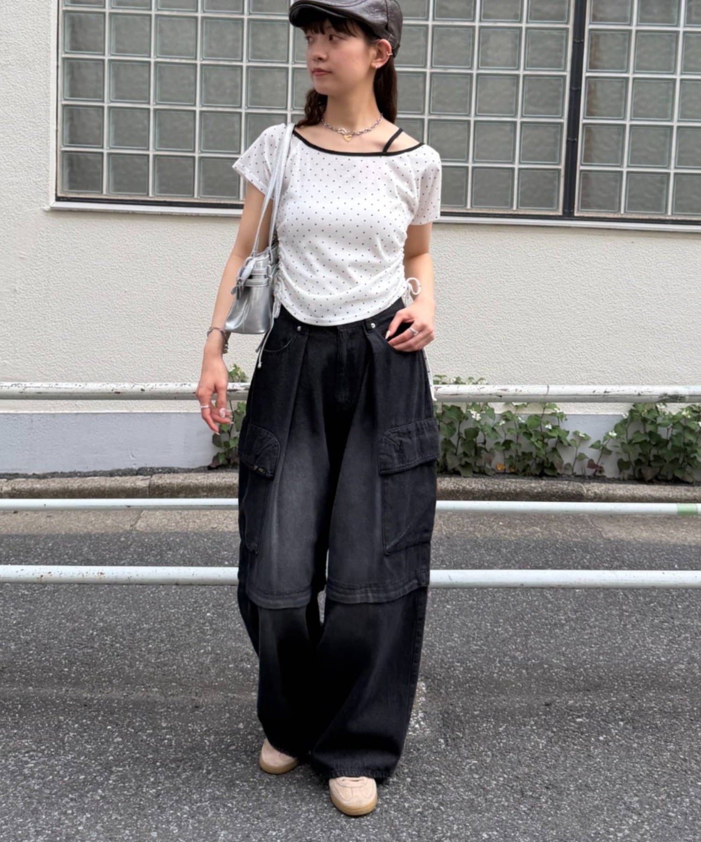 w closet 單肩Tee - Image 10