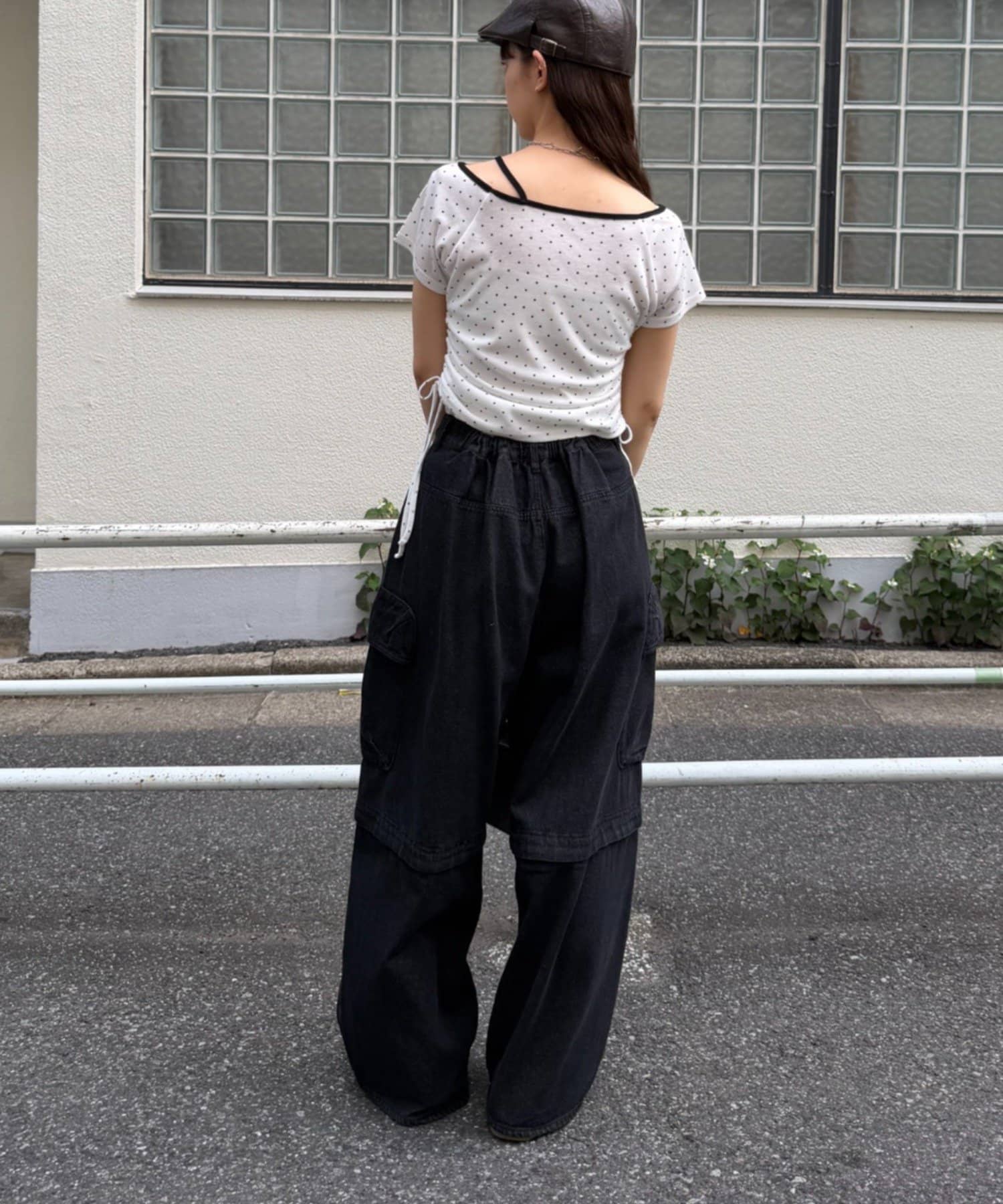 w closet 單肩Tee - Image 12