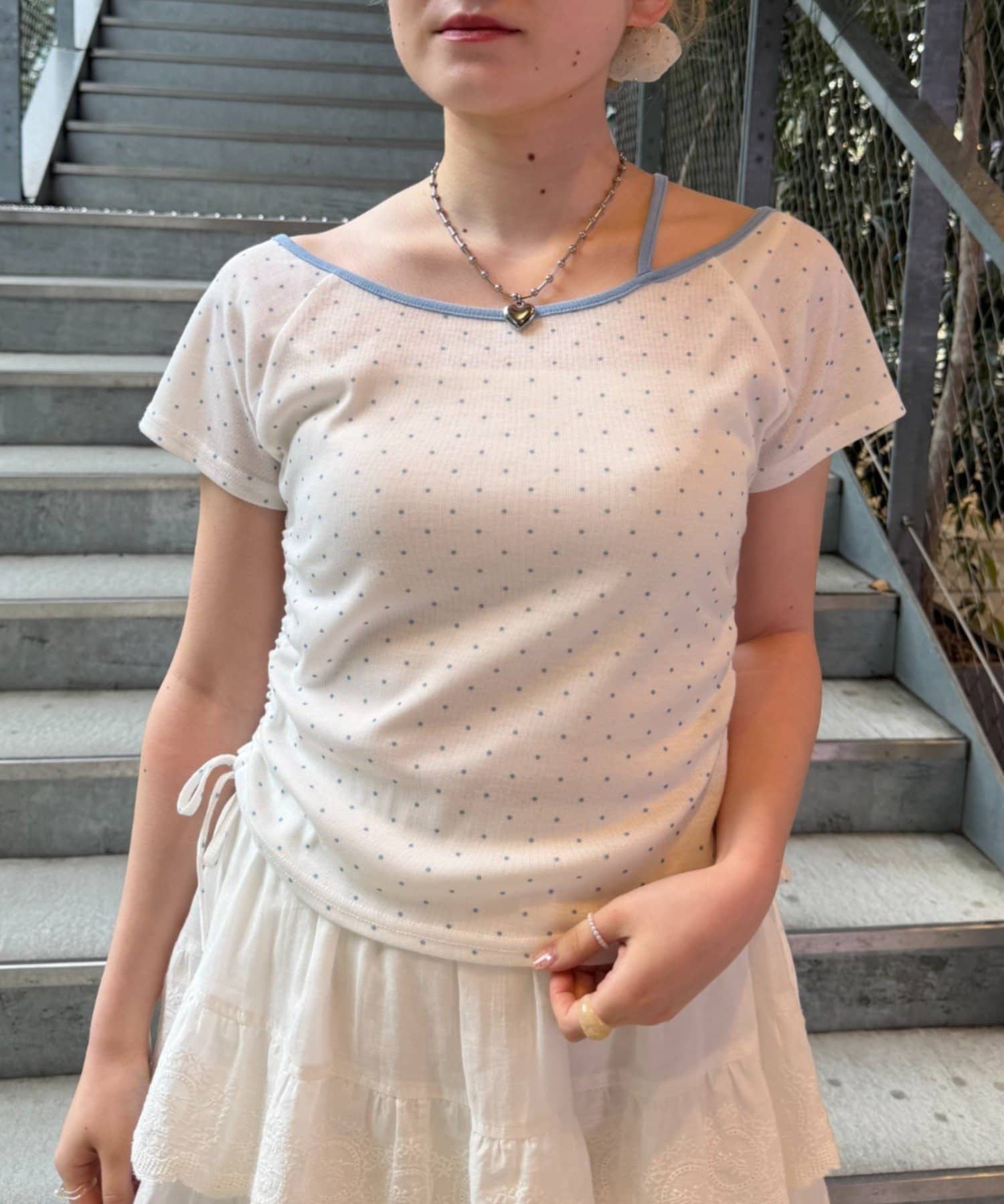 w closet 單肩Tee - Image 13