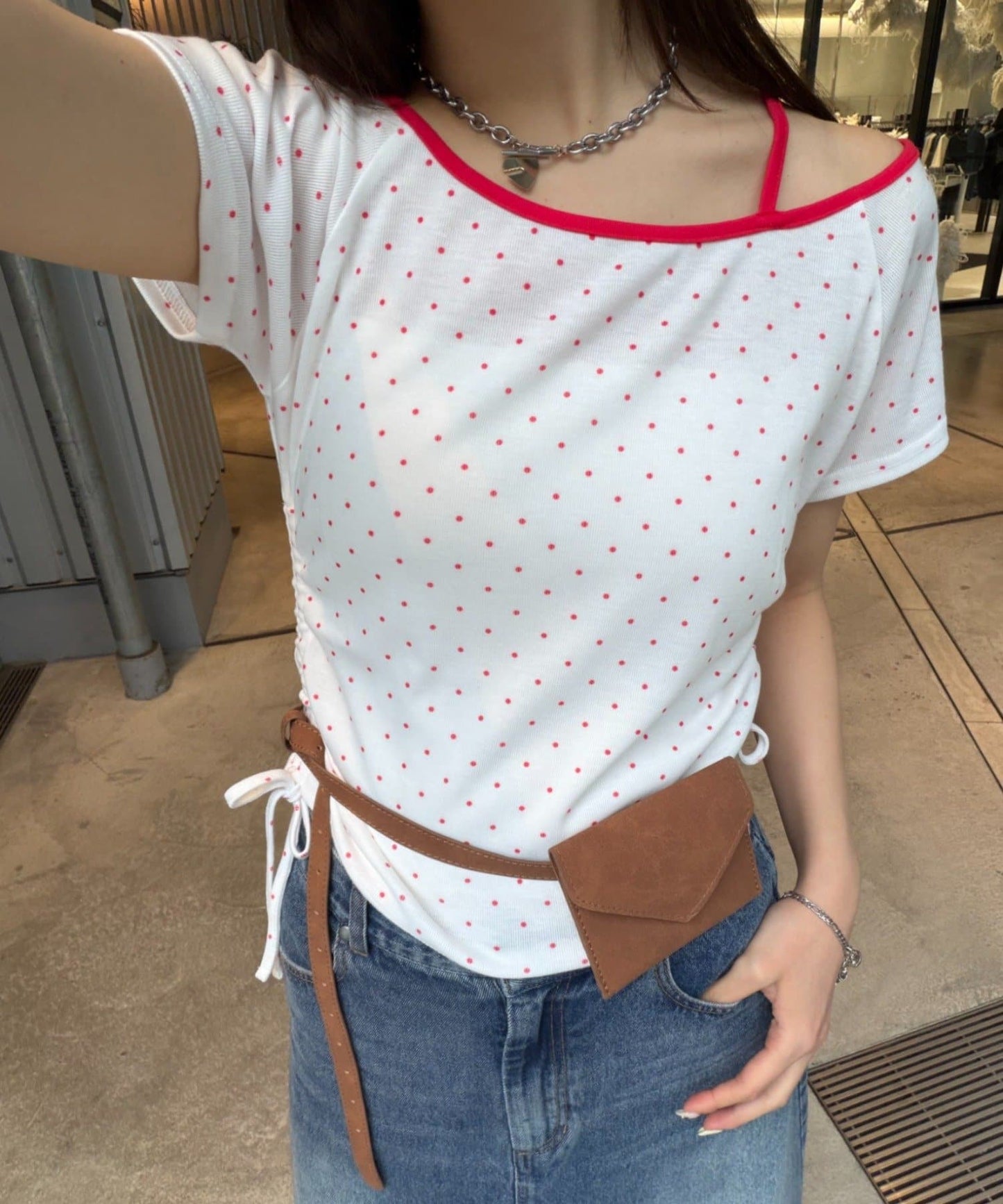 w closet 單肩Tee - Image 5