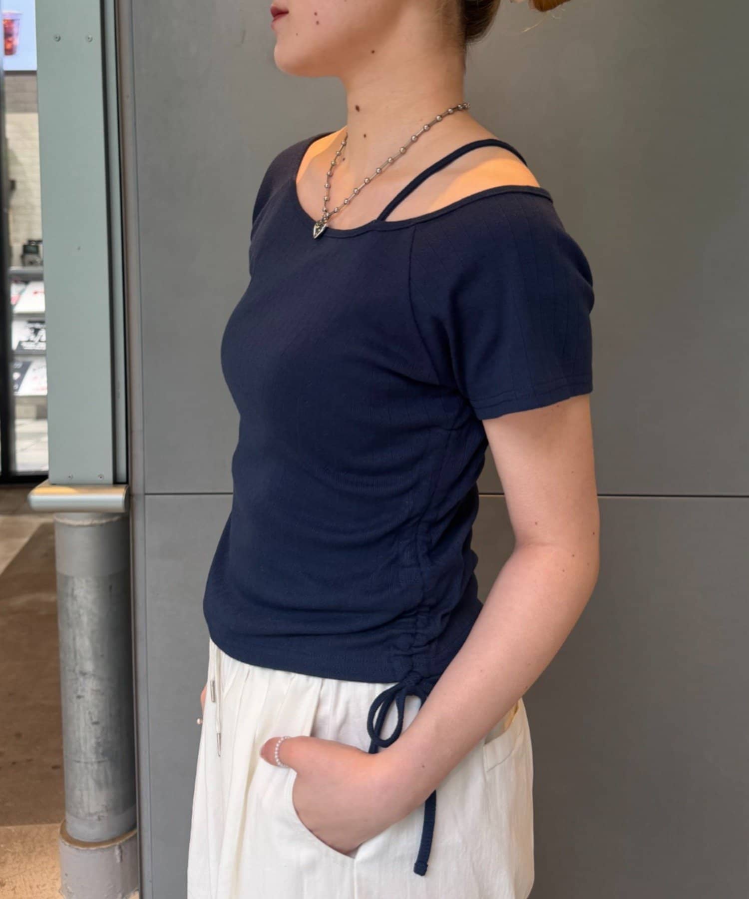 w closet 單肩Tee - Image 26