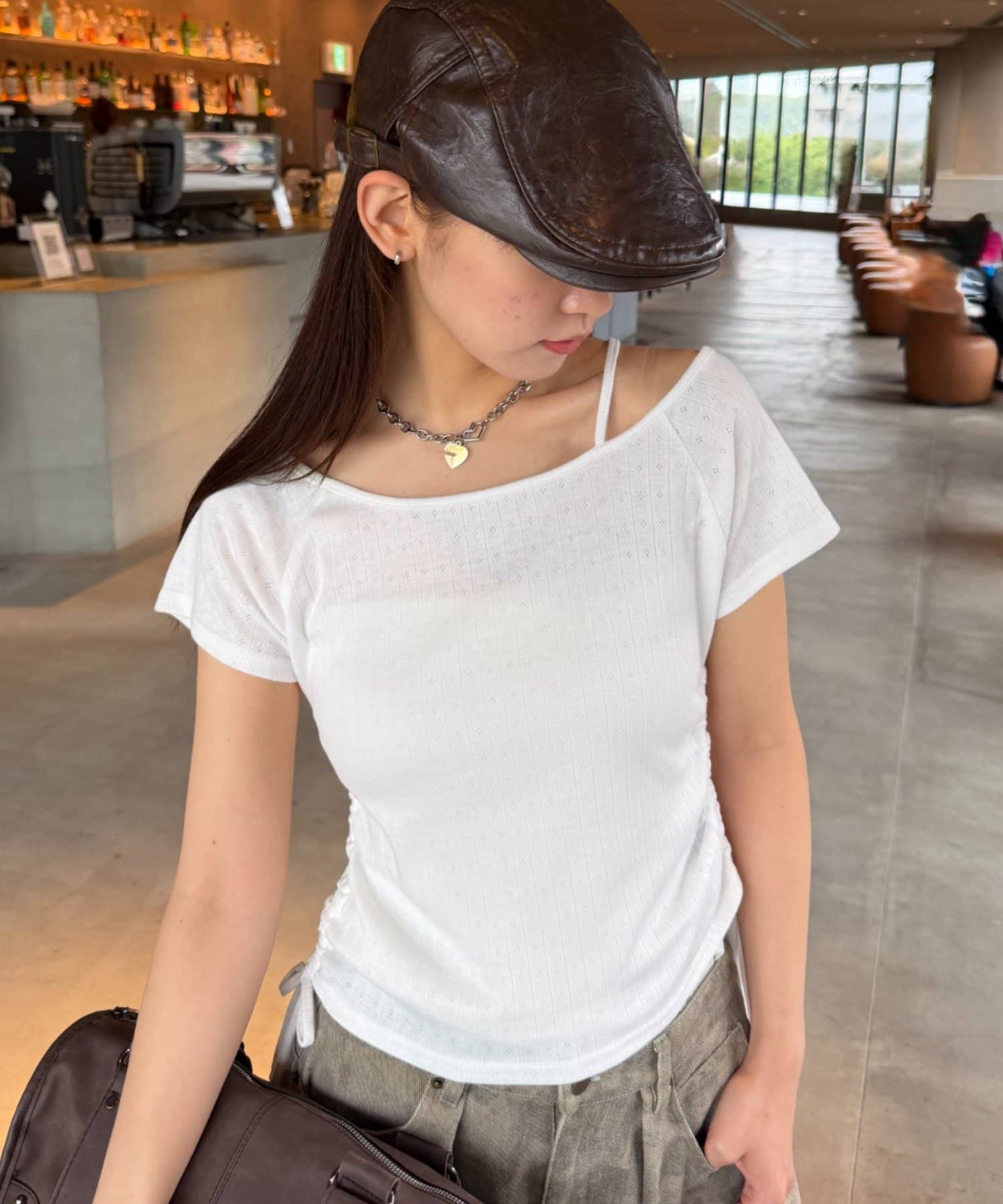 w closet 單肩Tee - Image 2
