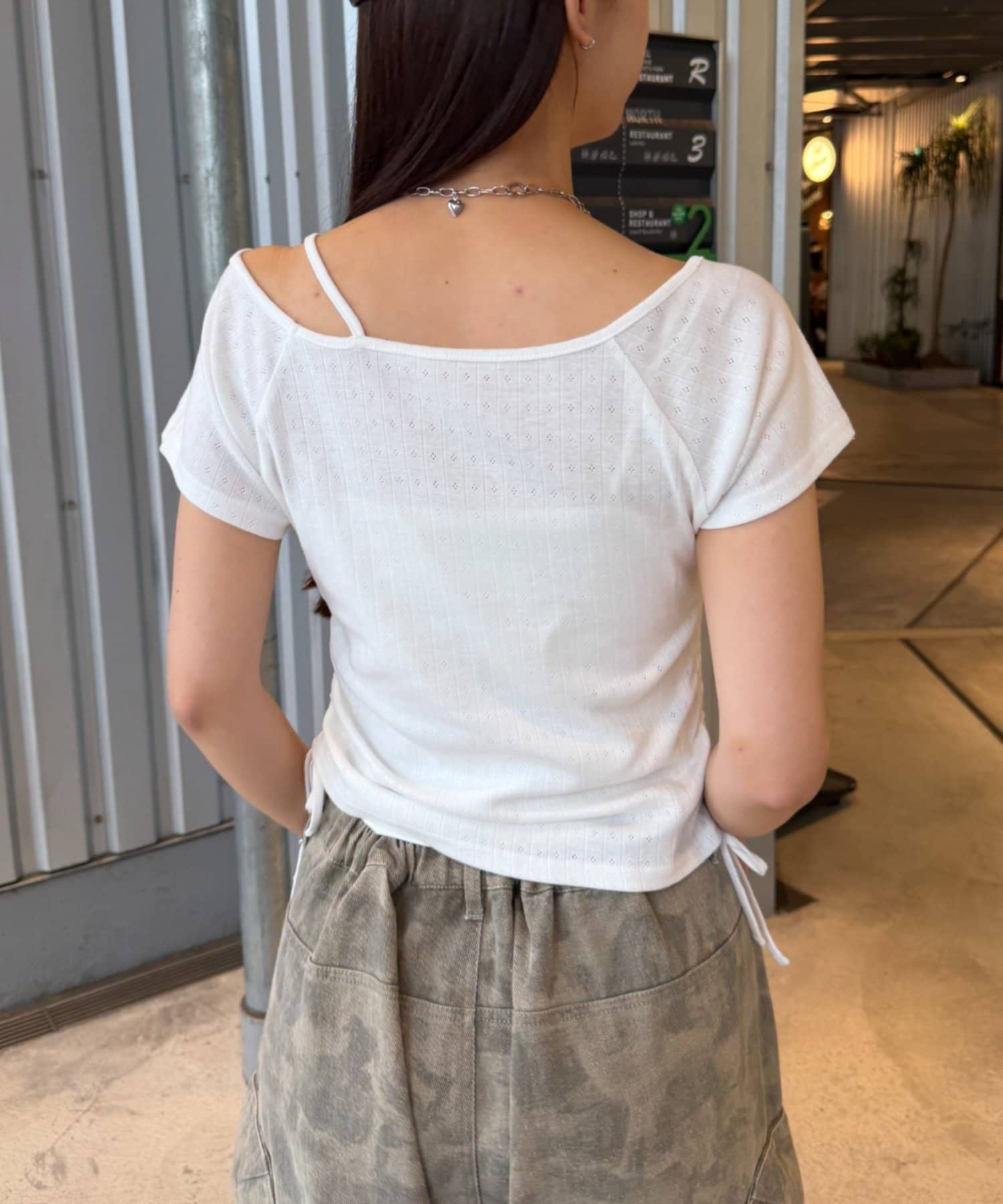 w closet 單肩Tee - Image 32