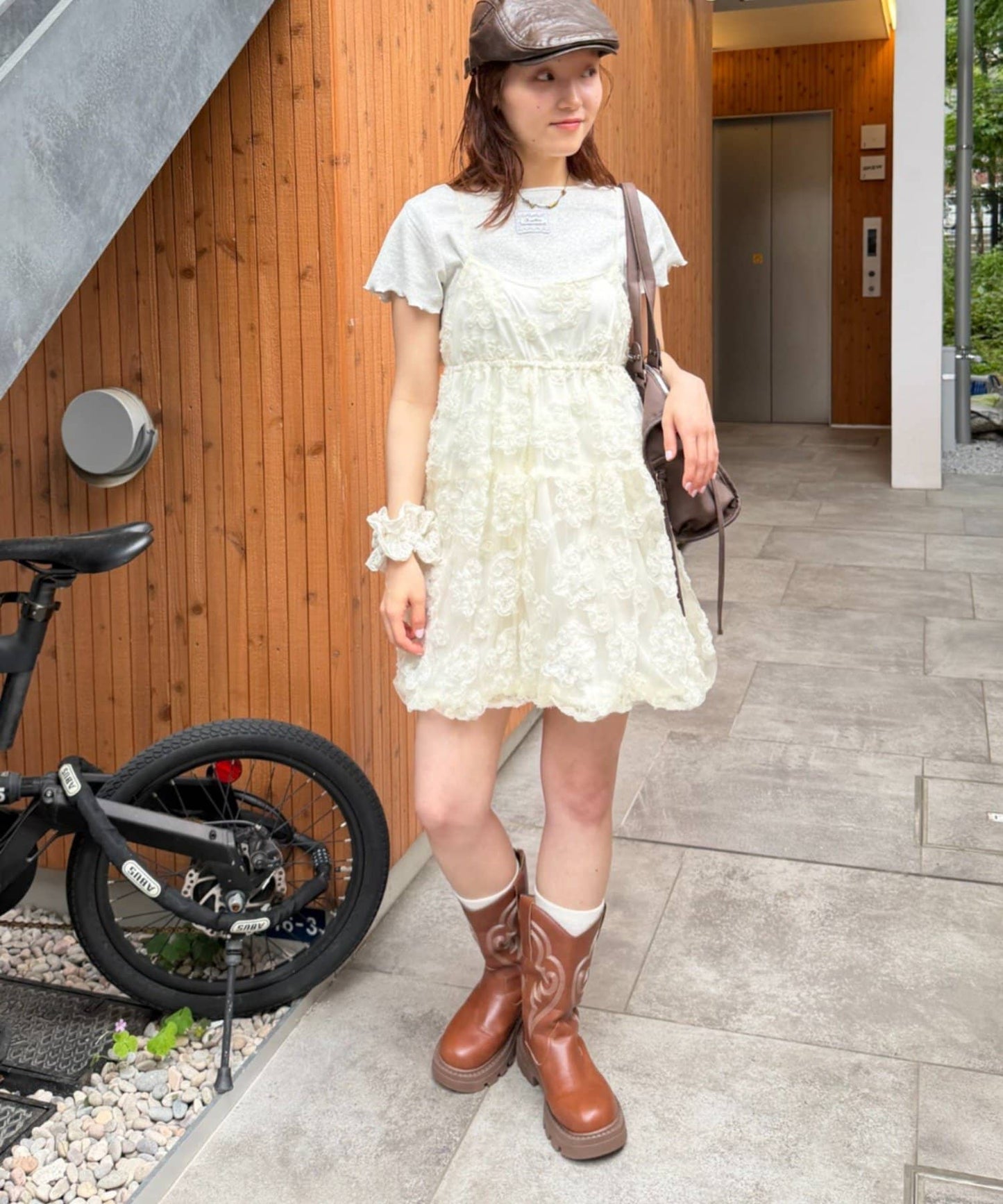 w closet 立體花花吊帶氣球ops - Image 8