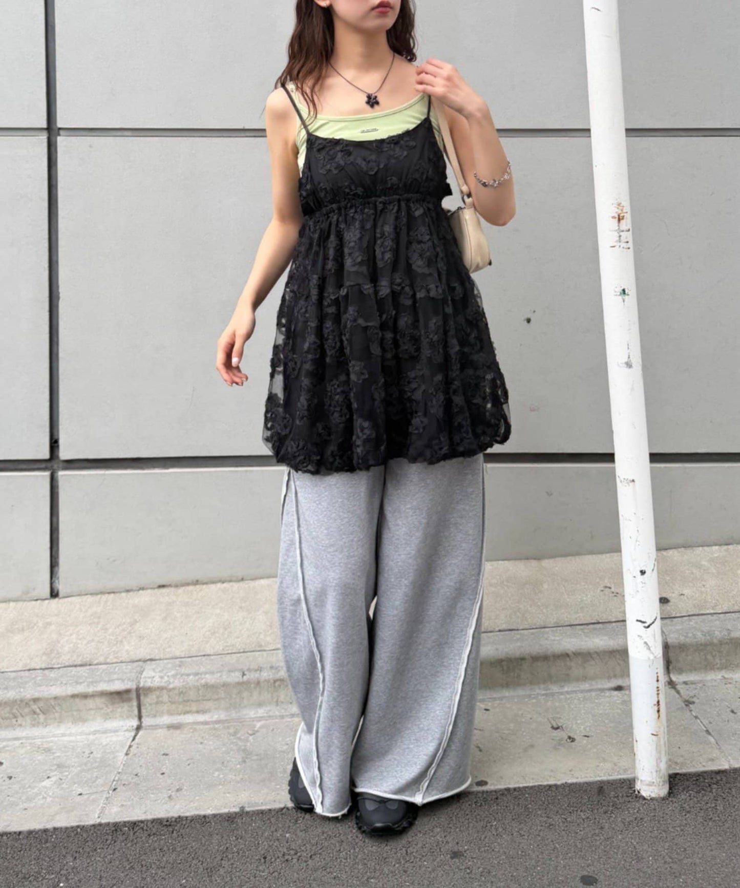 w closet 立體花花吊帶氣球ops - Image 17