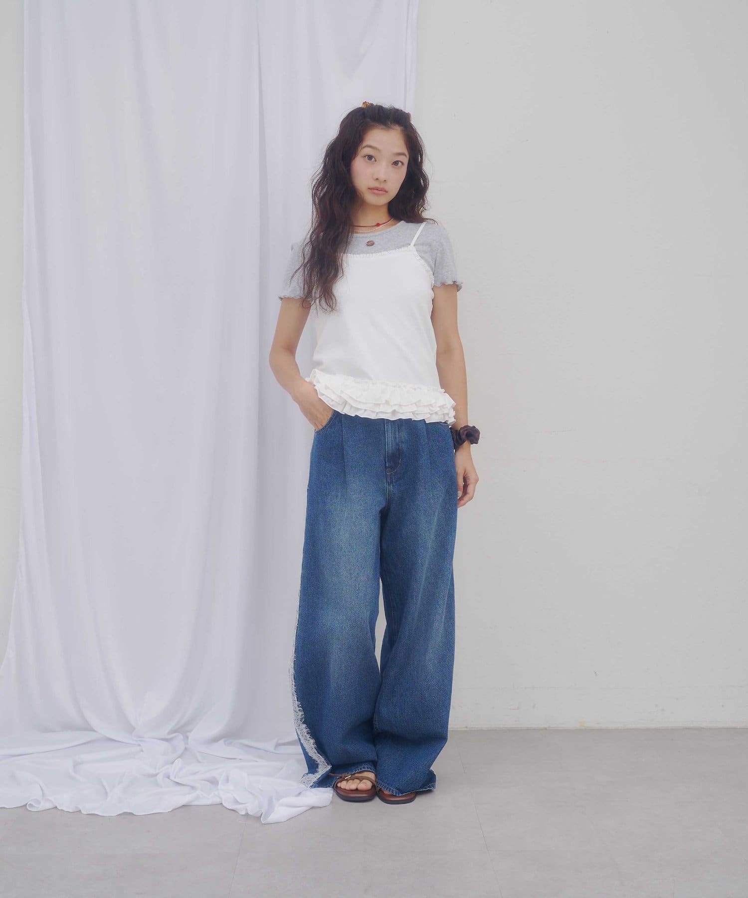 umm.By Discoat pattern 荷葉邊下擺吊帶背心 - Image 11