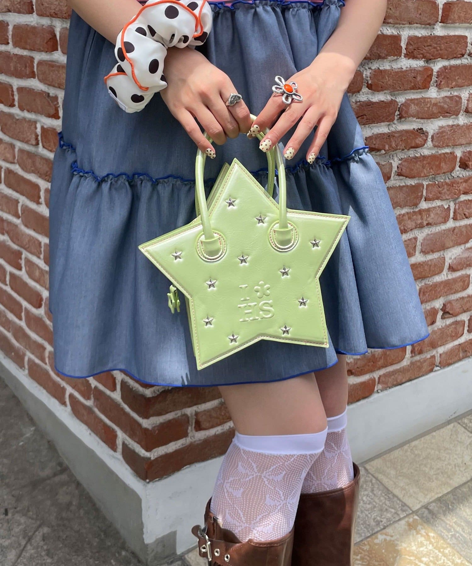 HELLO.SANFRANCISCO Star Studded Shoulder bag - Image 3