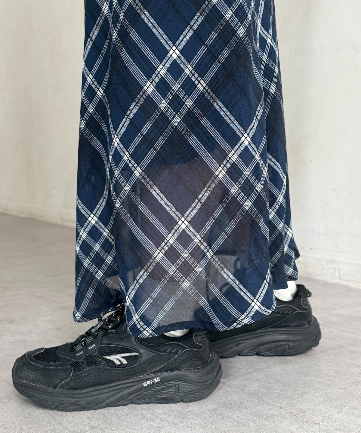 CPCM 格紋/ 波點 sheer skirt - Image 17