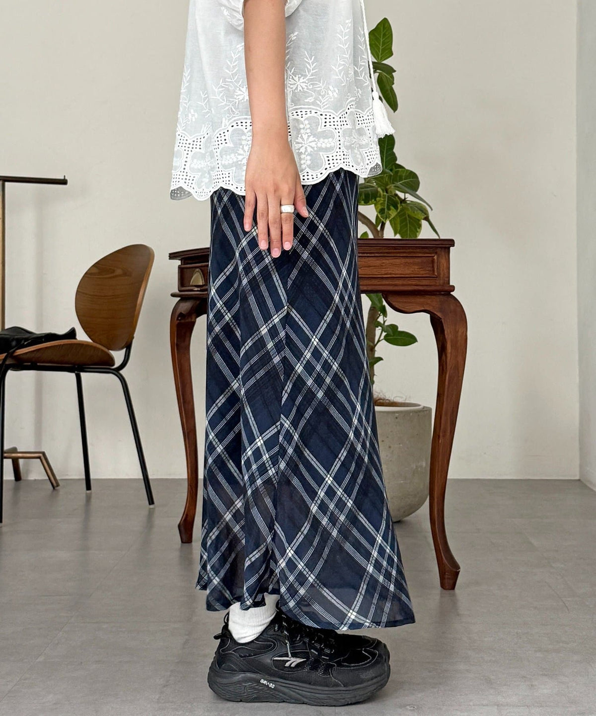 CPCM 格紋/ 波點 sheer skirt - Image 9