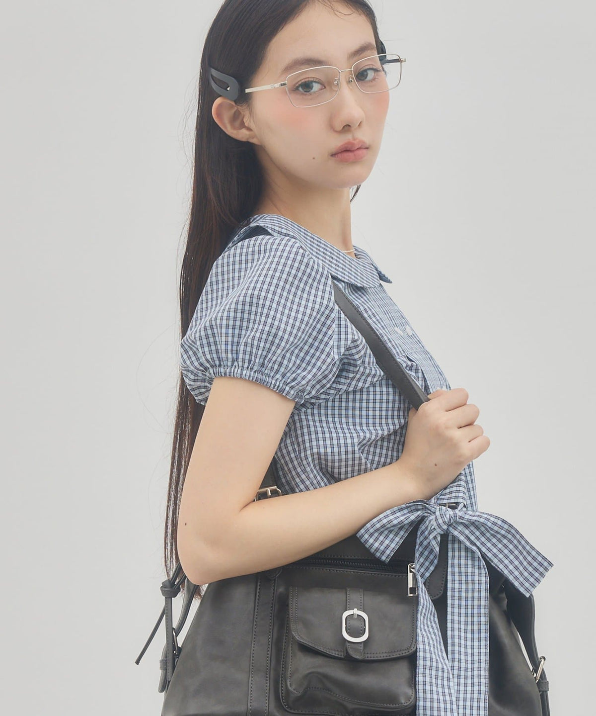 umm. By Discoat 圓領泡泡袖Blouse with bow tie - Image 9