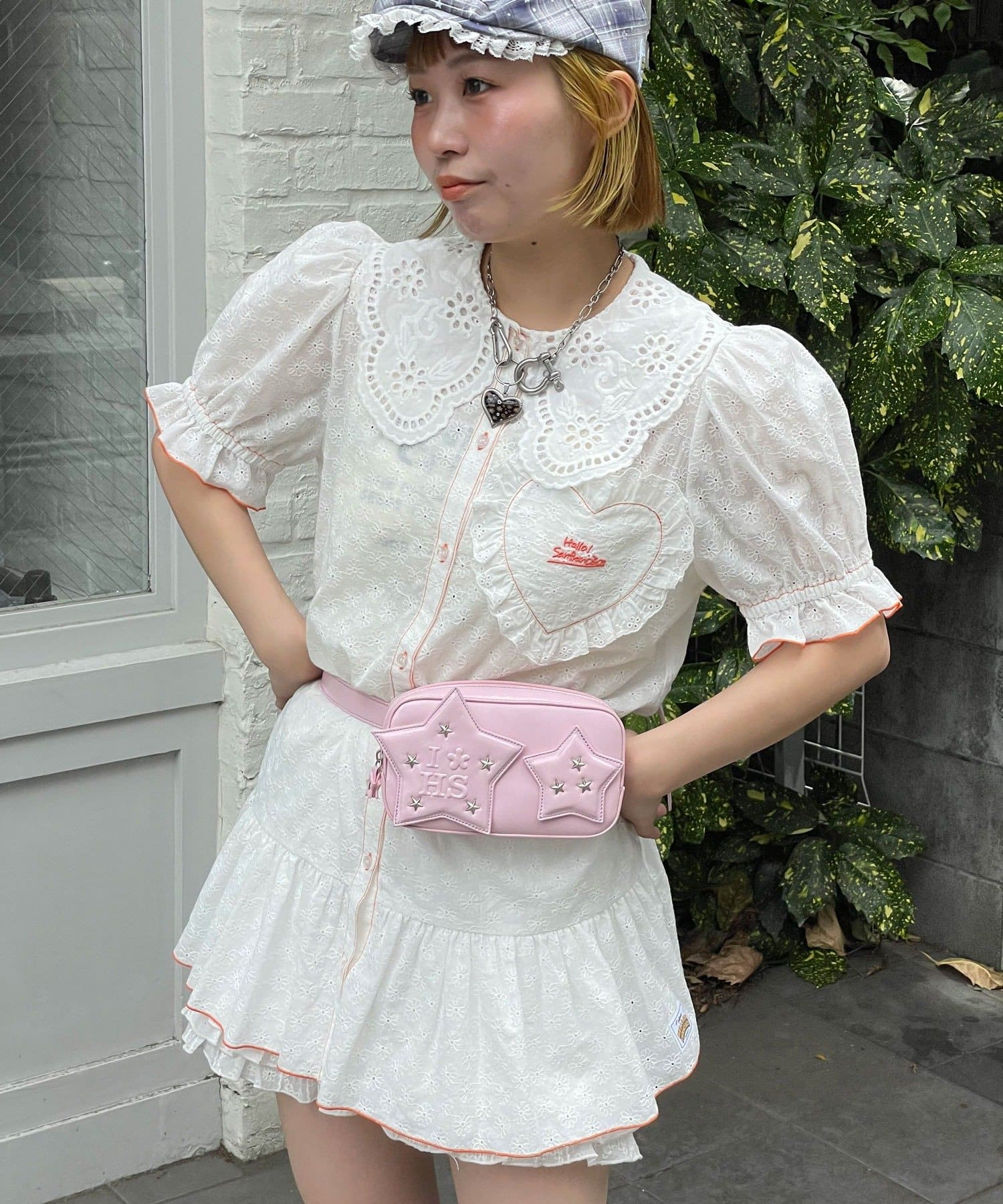 HELLO.SANFRANCISCO Frill Lace Tunic Short-Sleeve Blouse - Image 1