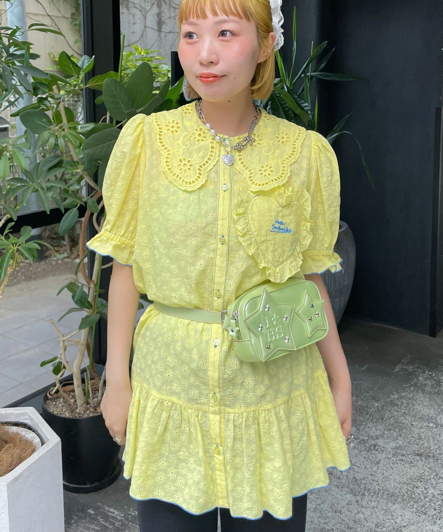 HELLO.SANFRANCISCO Frill Lace Tunic Short-Sleeve Blouse - Image 16