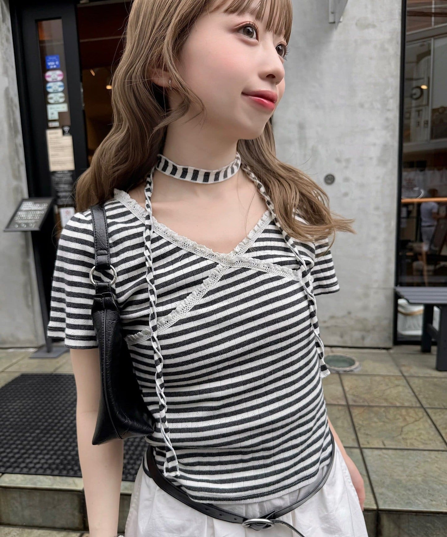 Kastane 羅紋V領Tee + Choker - Image 6