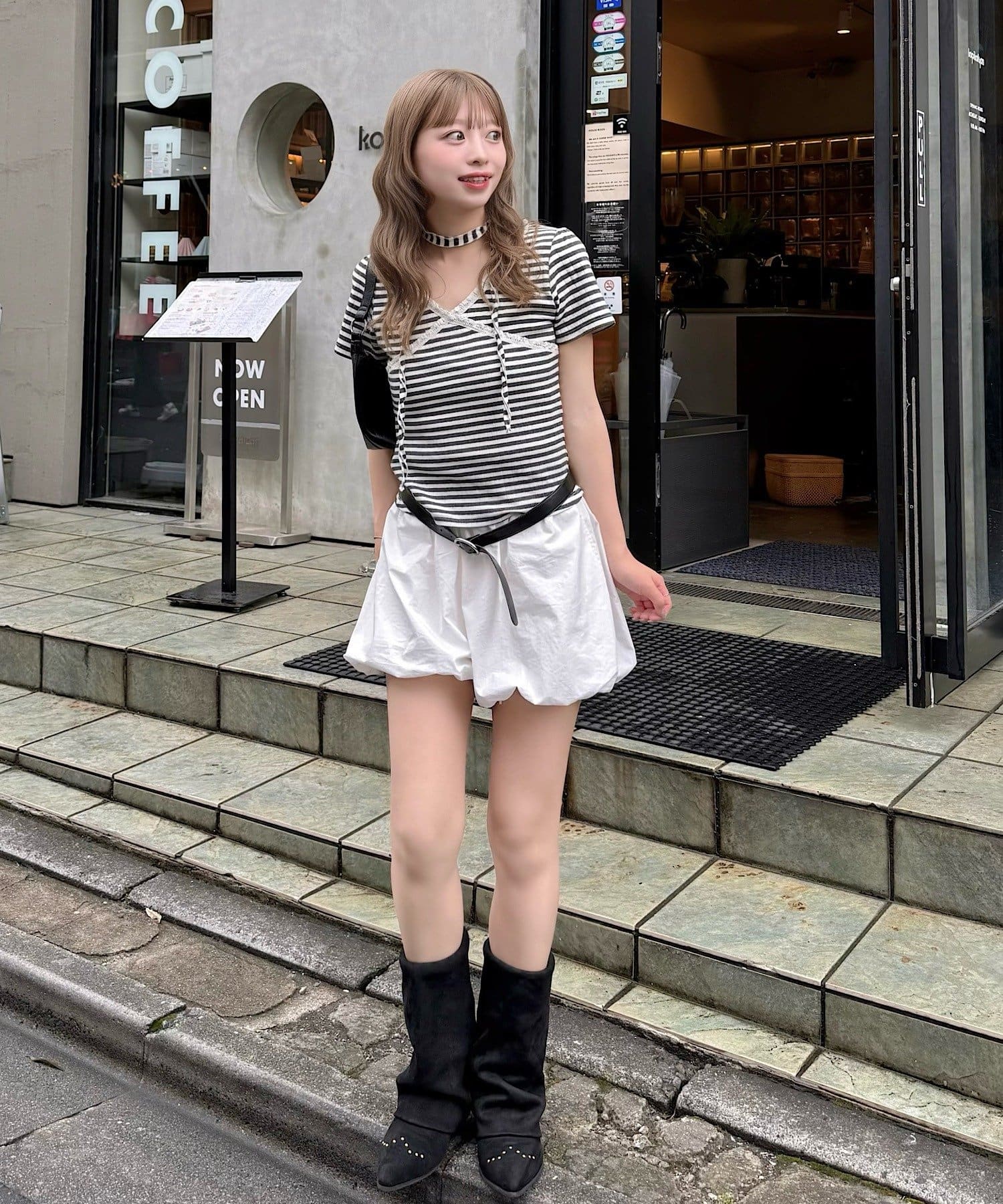 Kastane 羅紋V領Tee + Choker - Image 7