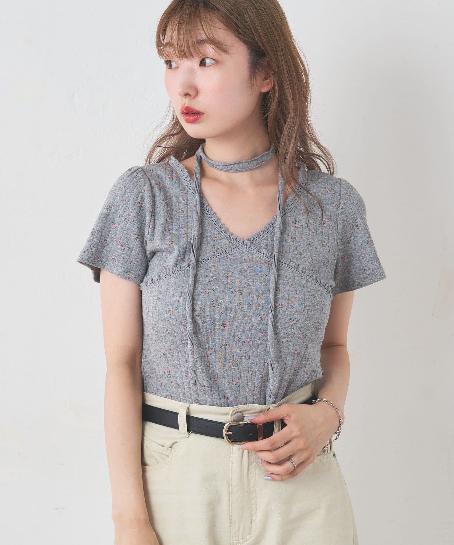 Kastane 羅紋V領Tee + Choker - Image 18