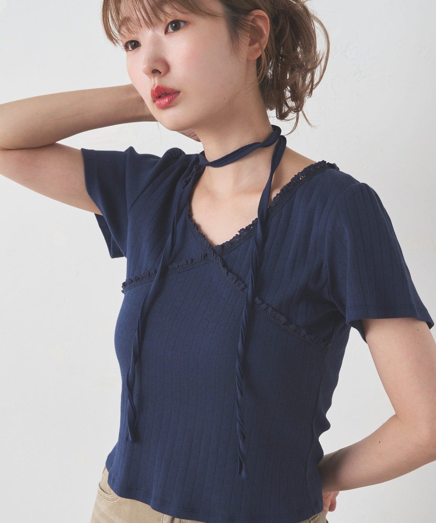 Kastane 羅紋V領Tee + Choker - Image 34