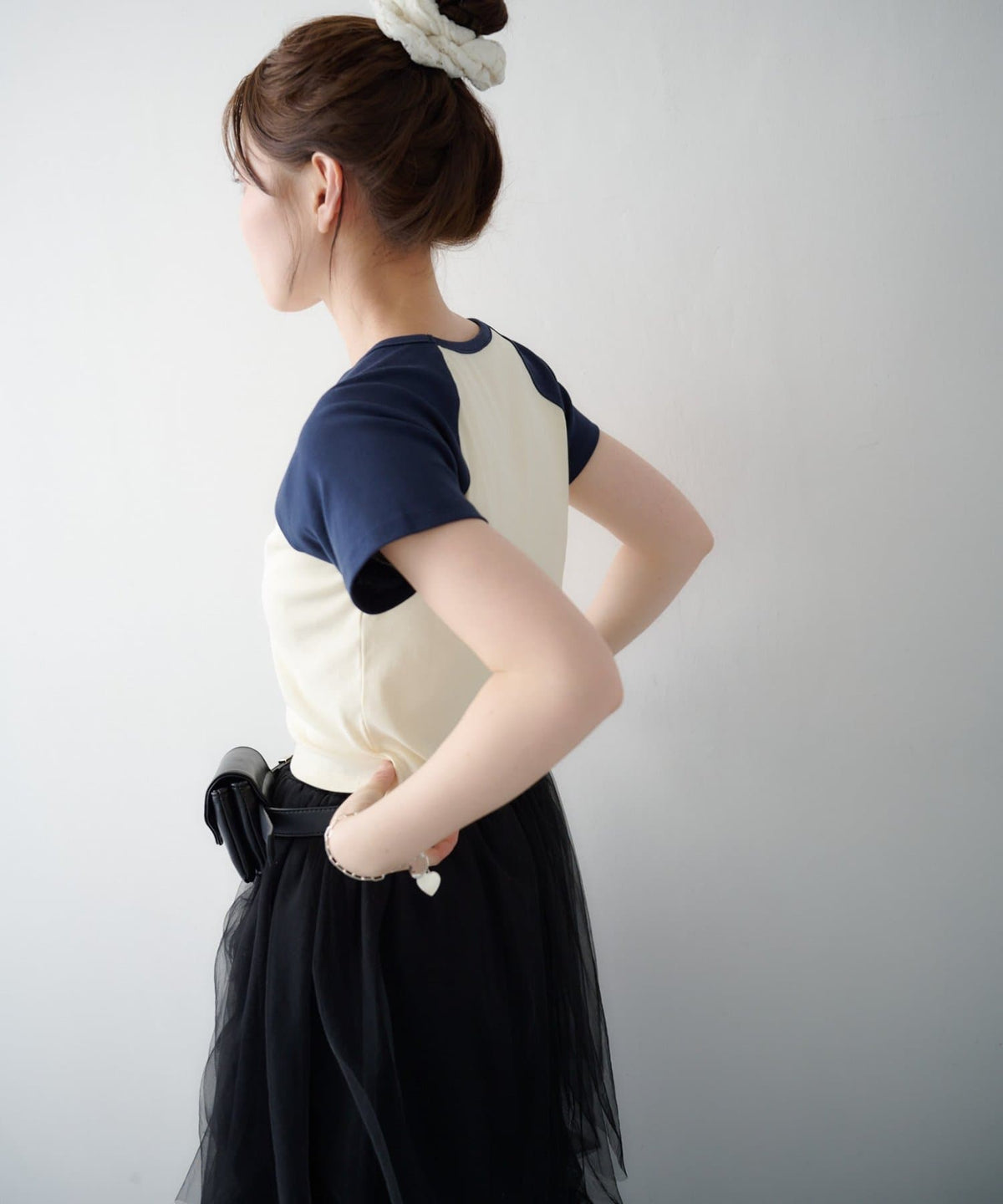 Kastane 牛角 Crop Tee - Image 15