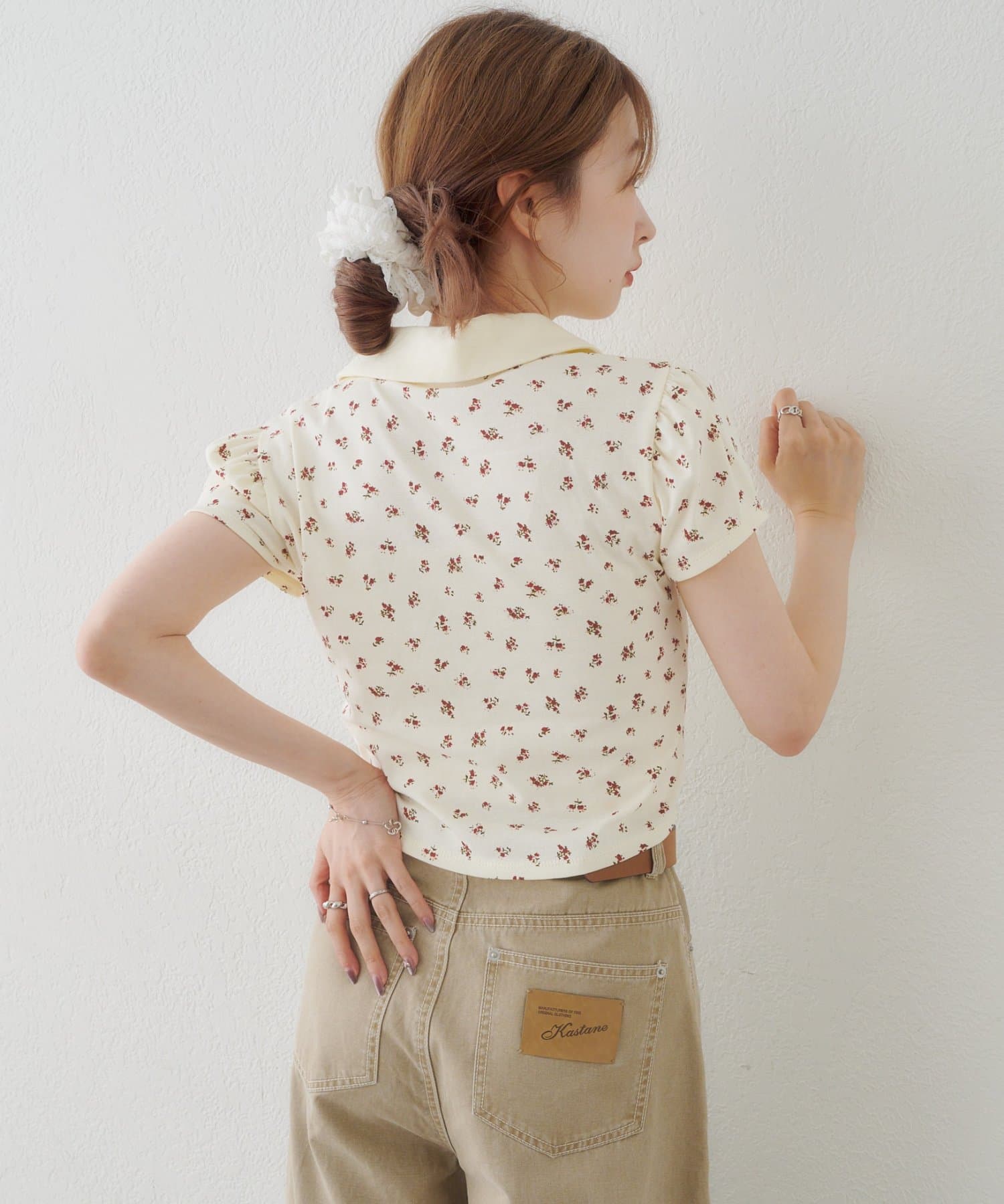 Kastane flower polo tee - Image 11