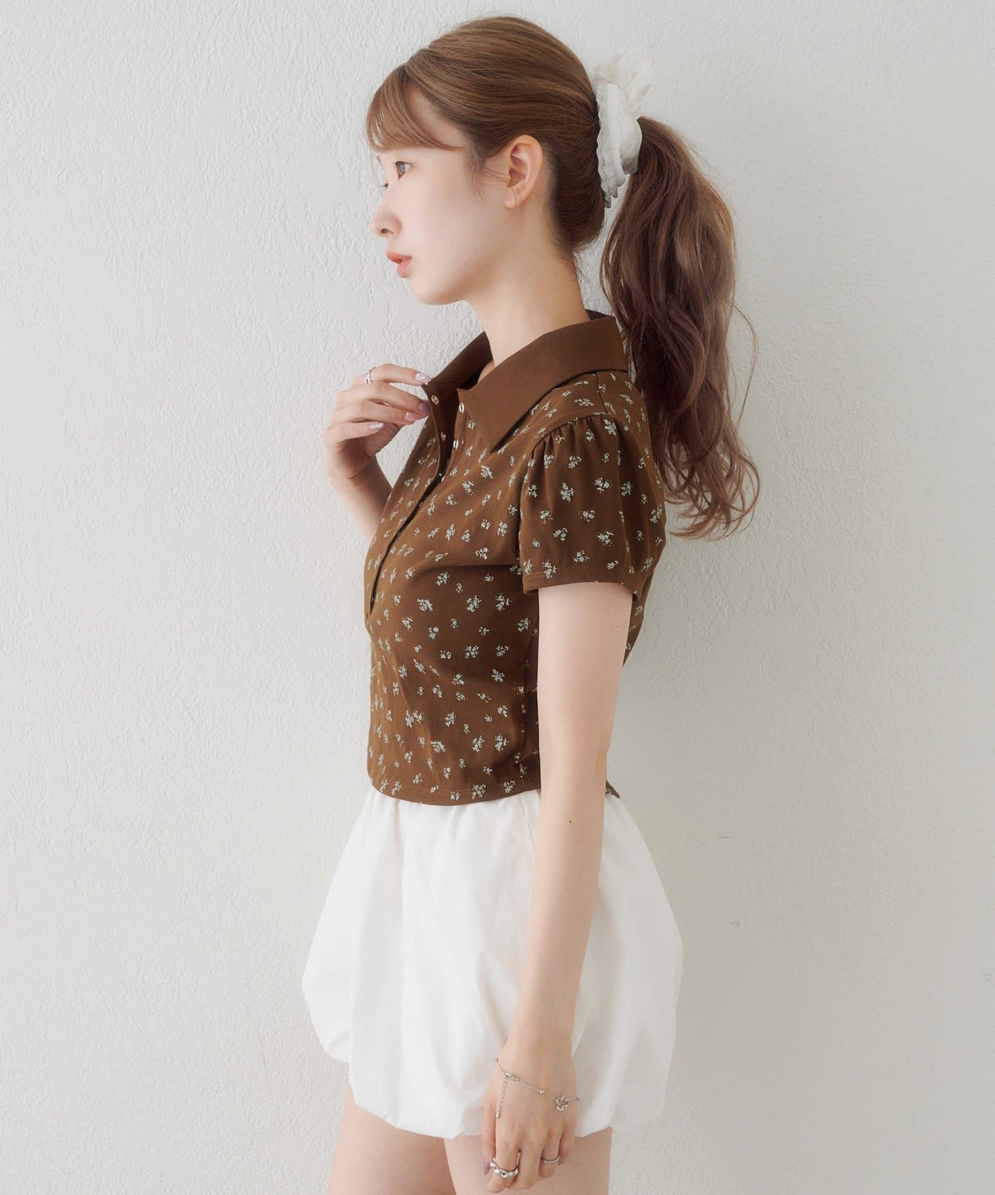 Kastane flower polo tee - Image 26