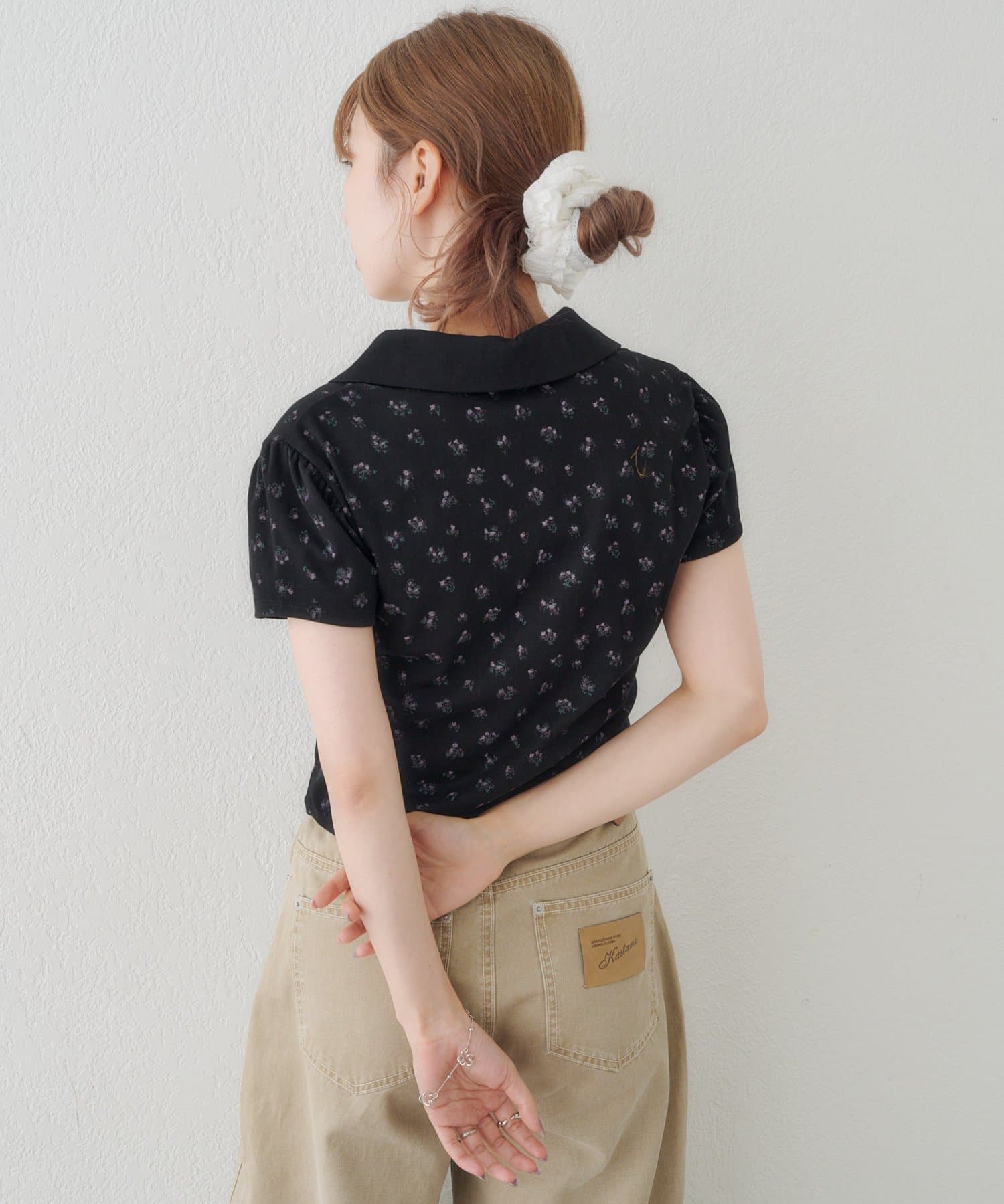 Kastane flower polo tee - Image 49
