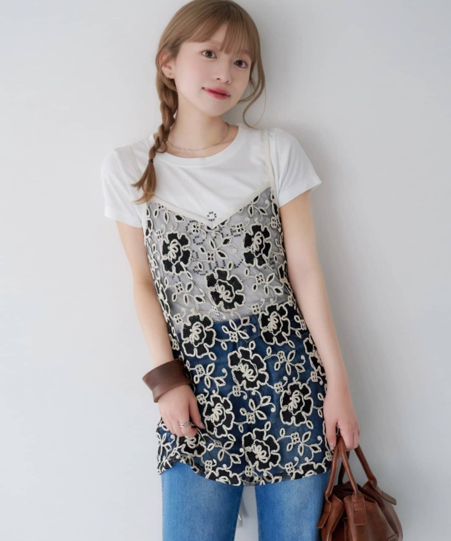 Kastane flower lace ops - Image 3