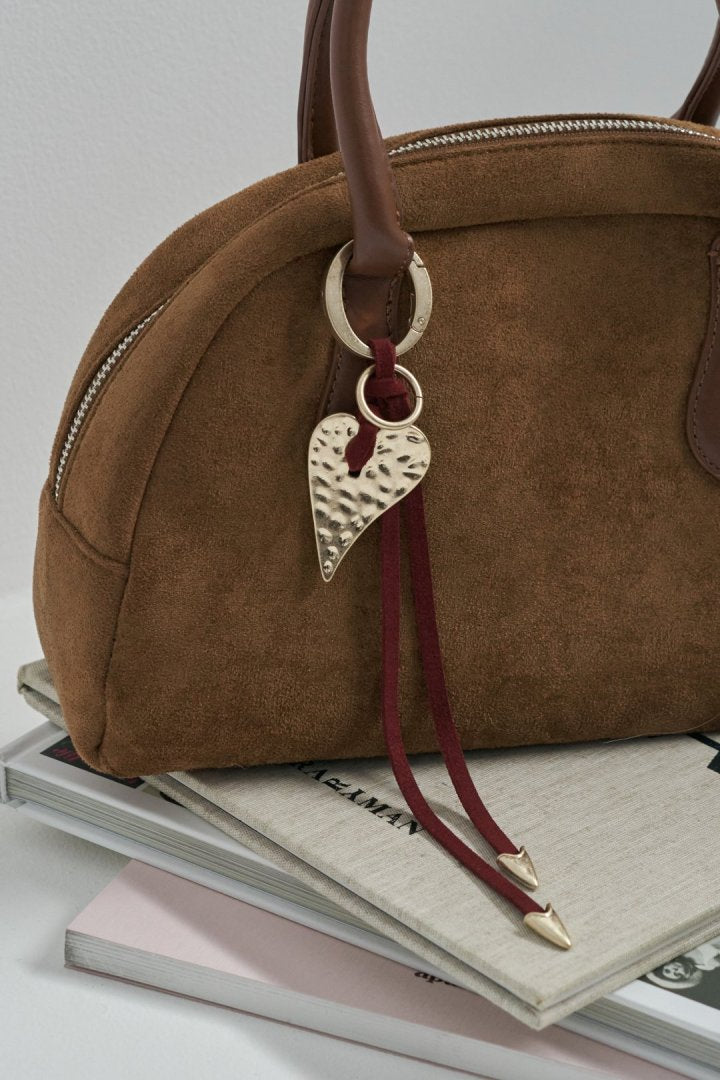 GOLDY Edgy Heart Suede Thread Charm - matte gold